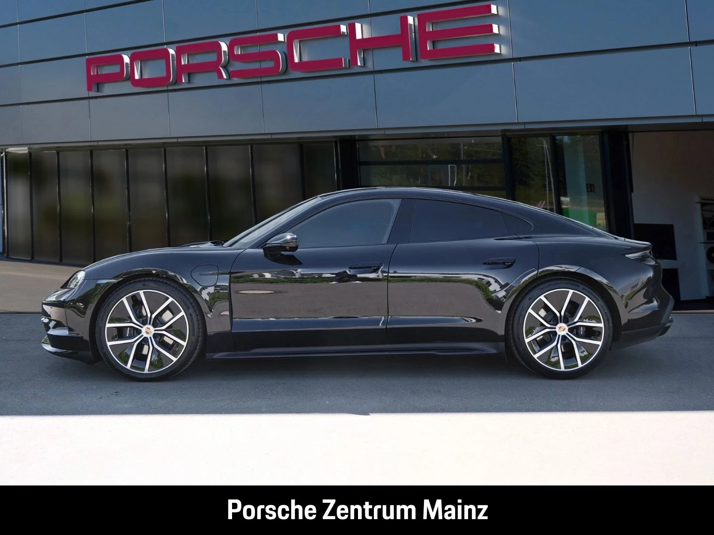 Porsche Taycan 4 Black Edition InnoDrive Head-Up BOSE black edition