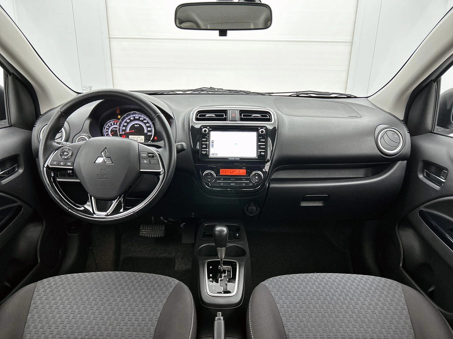 Mitsubishi-Space Star-image-19