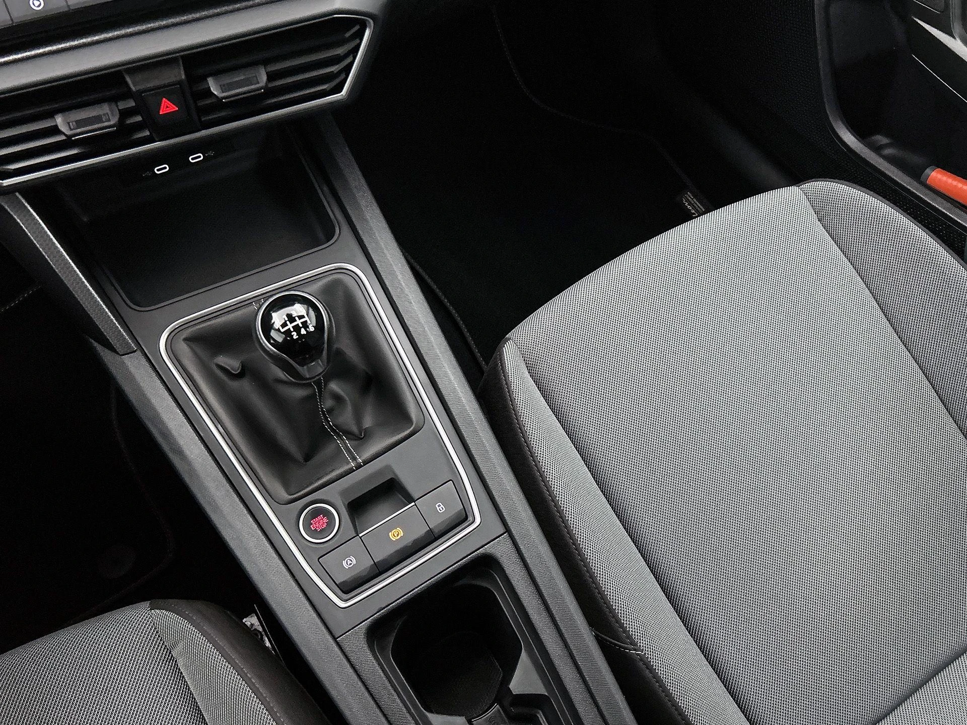 SEAT-Leon-image-26
