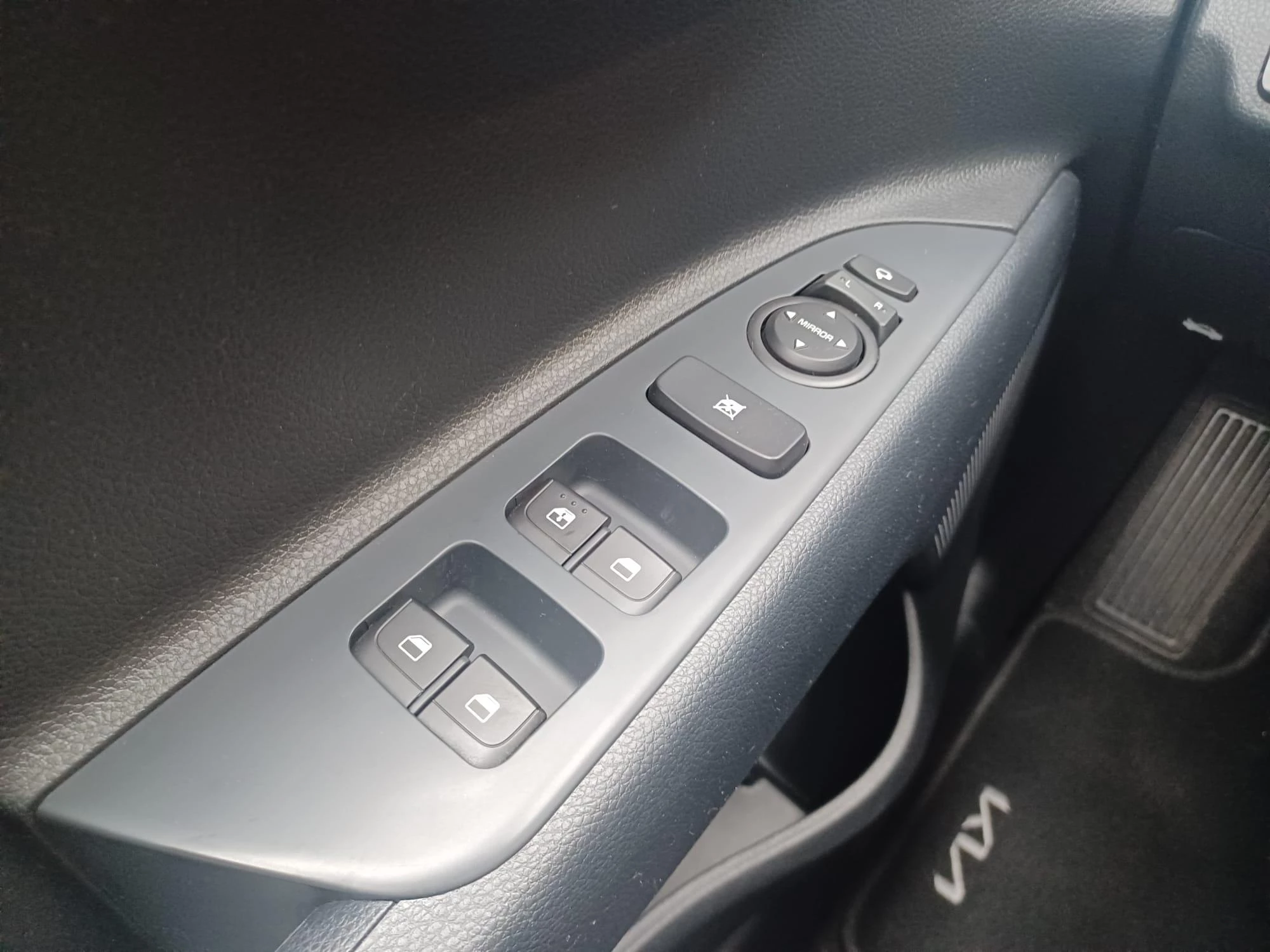 Kia Stonic 1.0T 100 6MT Style Edition