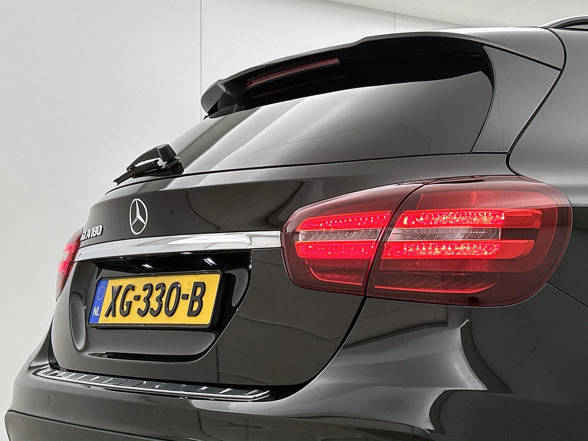 Mercedes-Benz-GLA-image-27