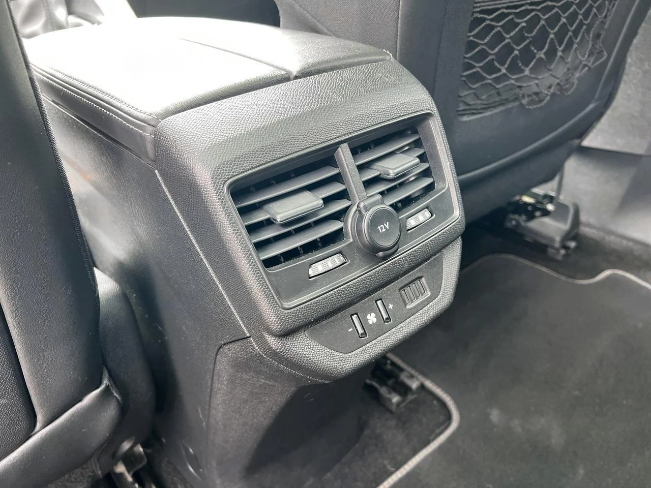 Peugeot-5008-image-15