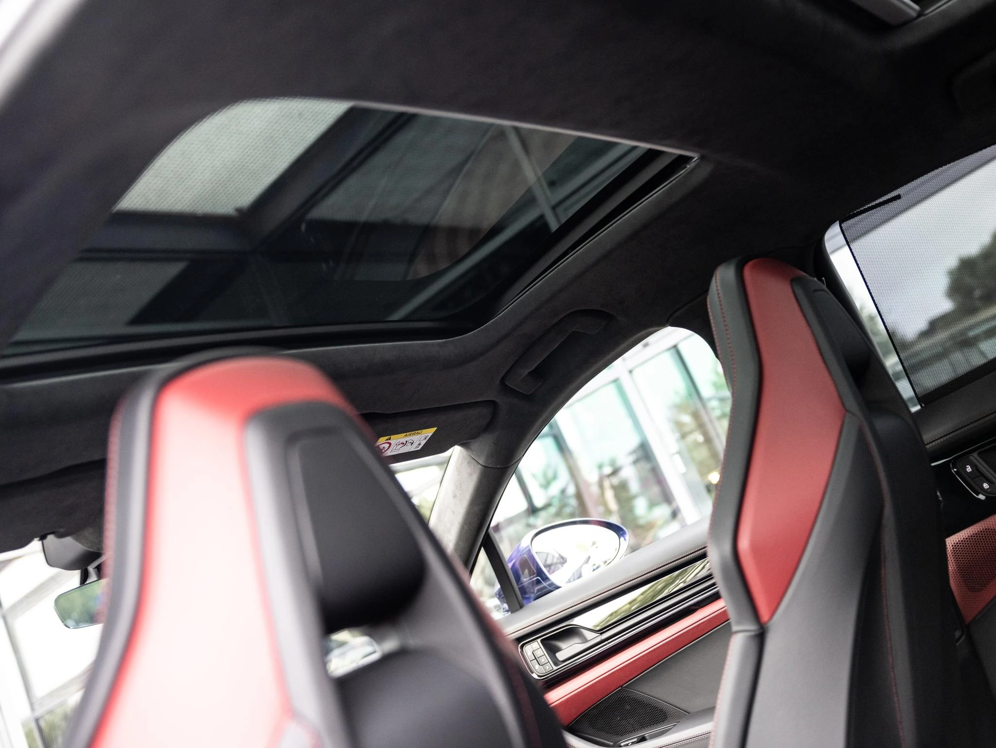 Porsche-Panamera-image-19