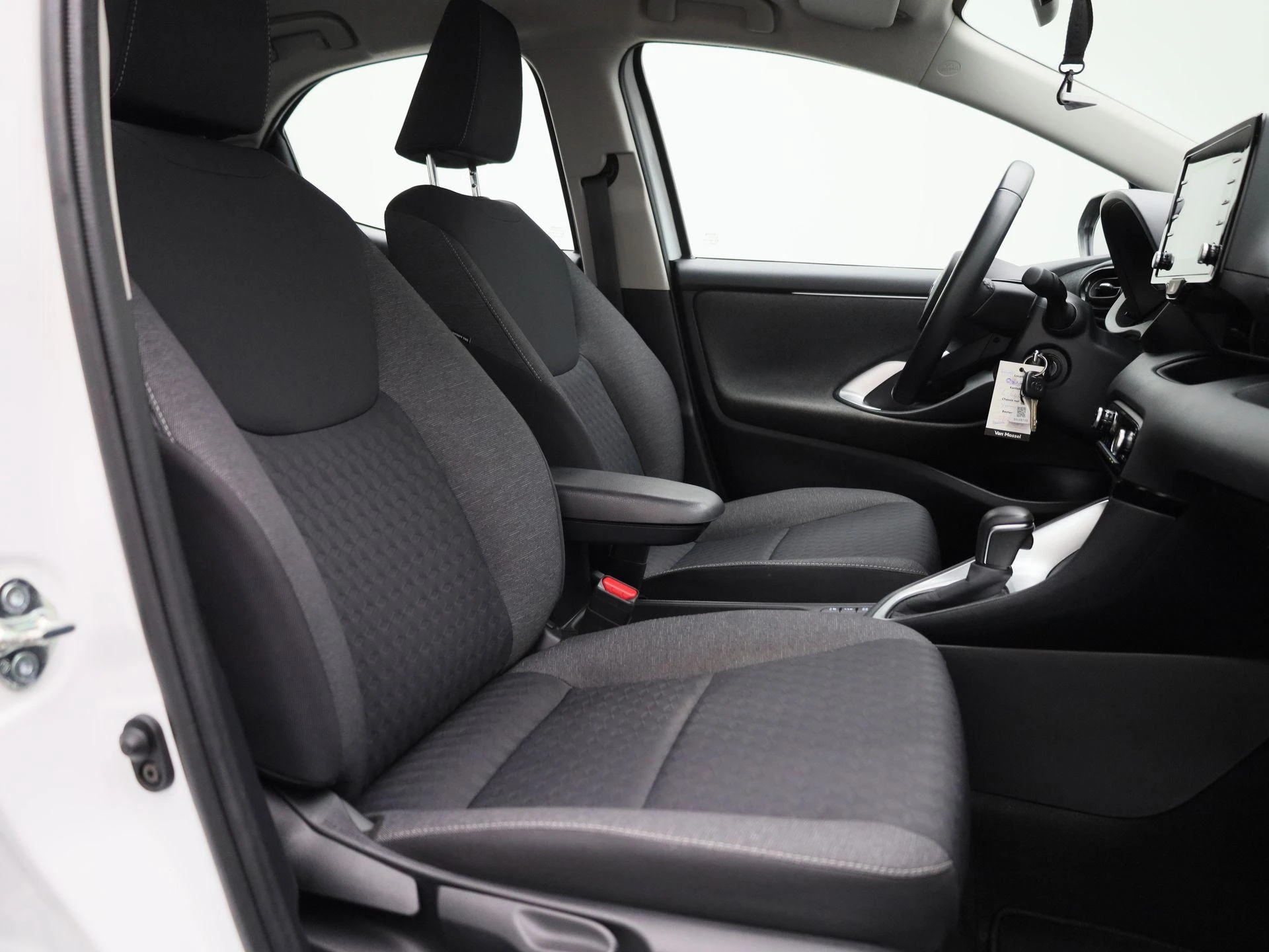 Toyota-Yaris-image-30
