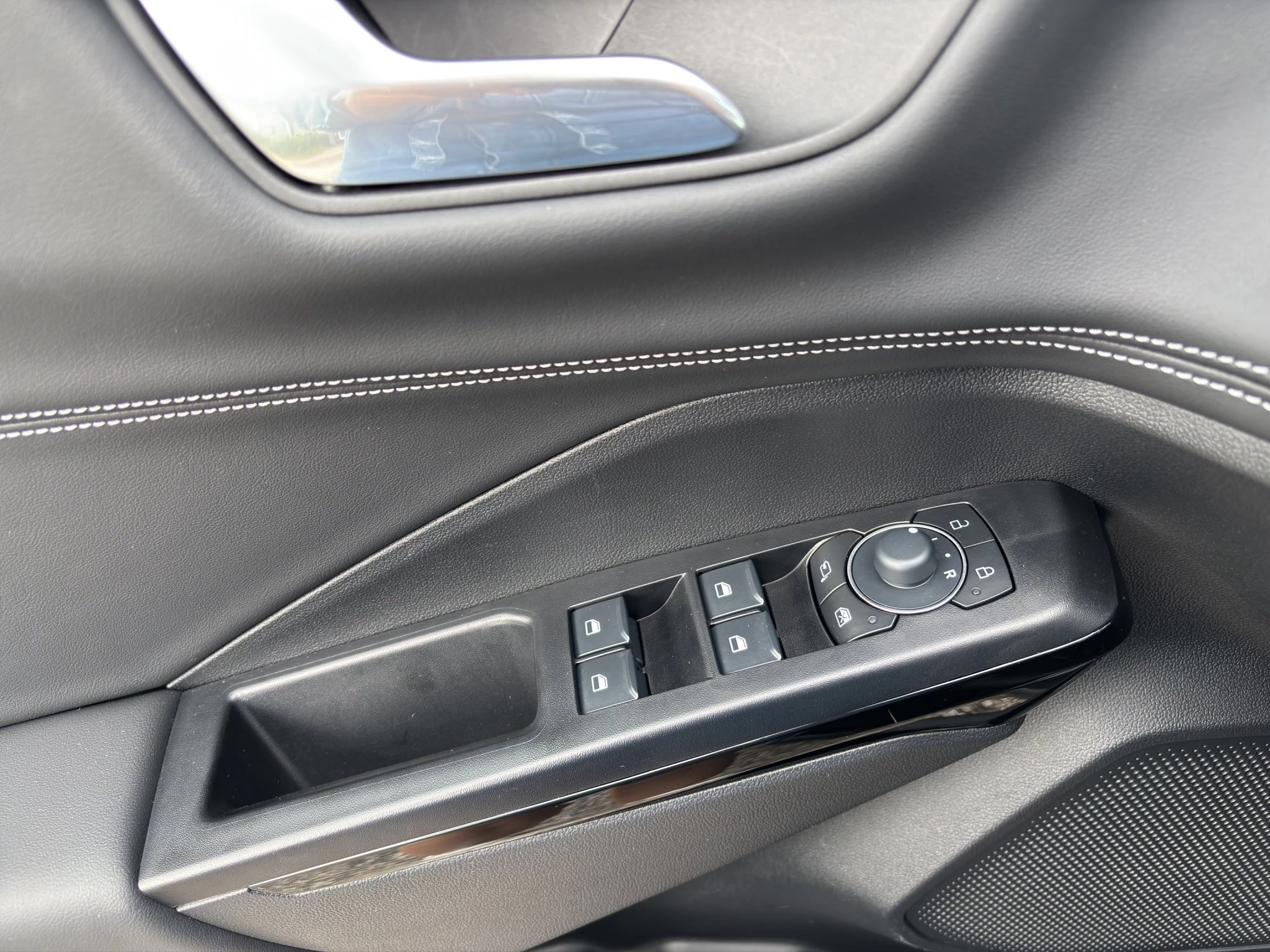 Ford-Puma-image-16