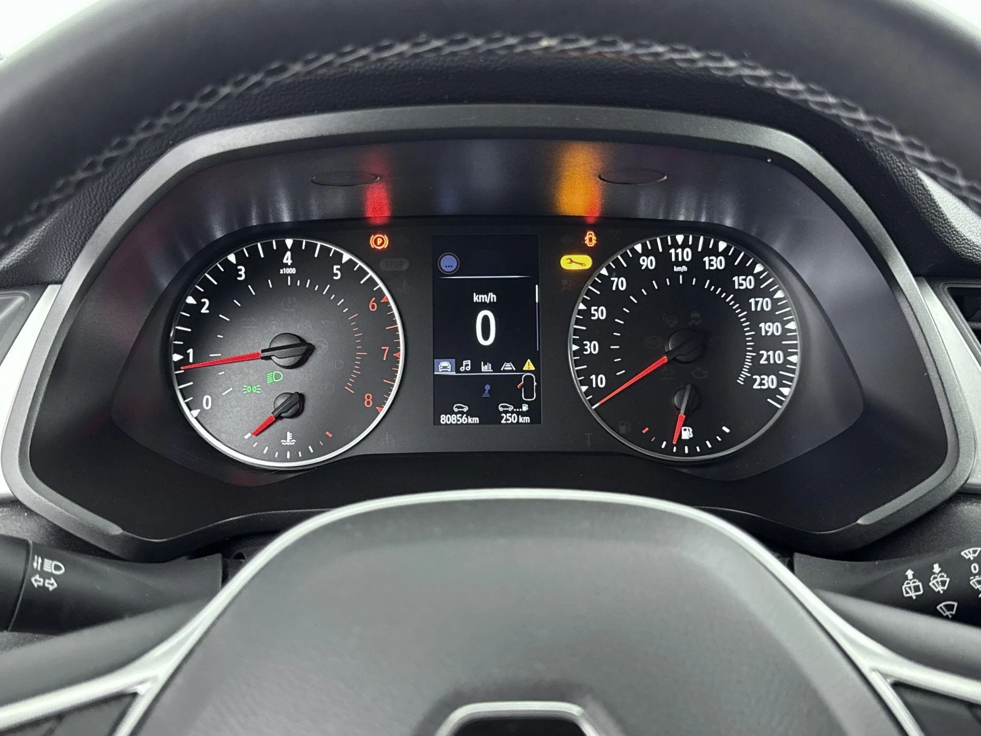 Renault-Captur-image-11