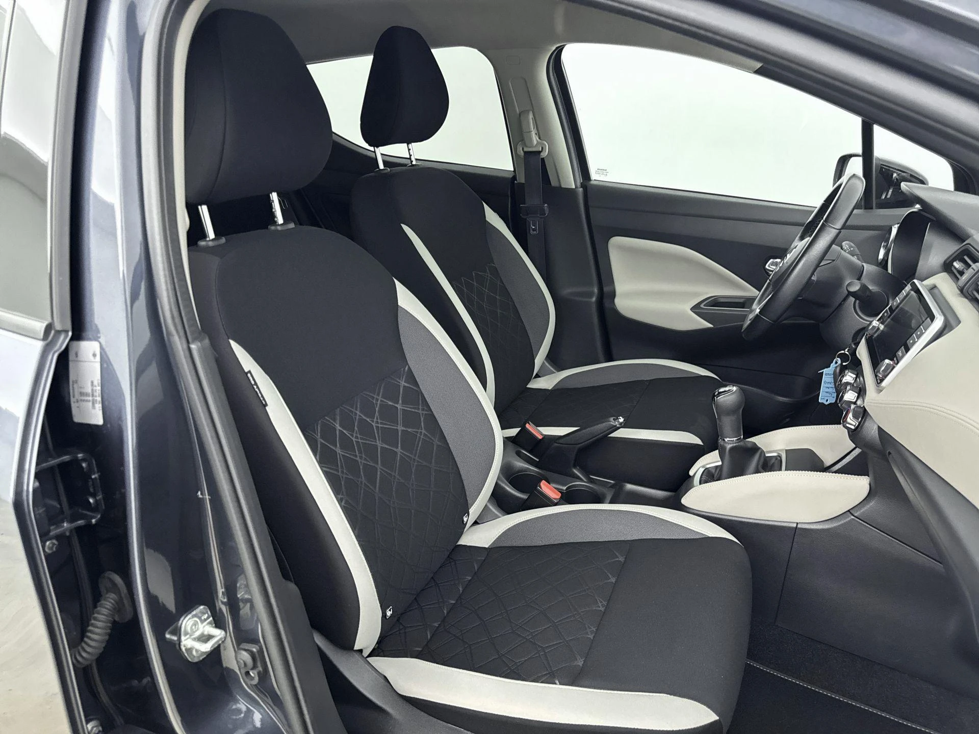 Nissan-Micra-image-11