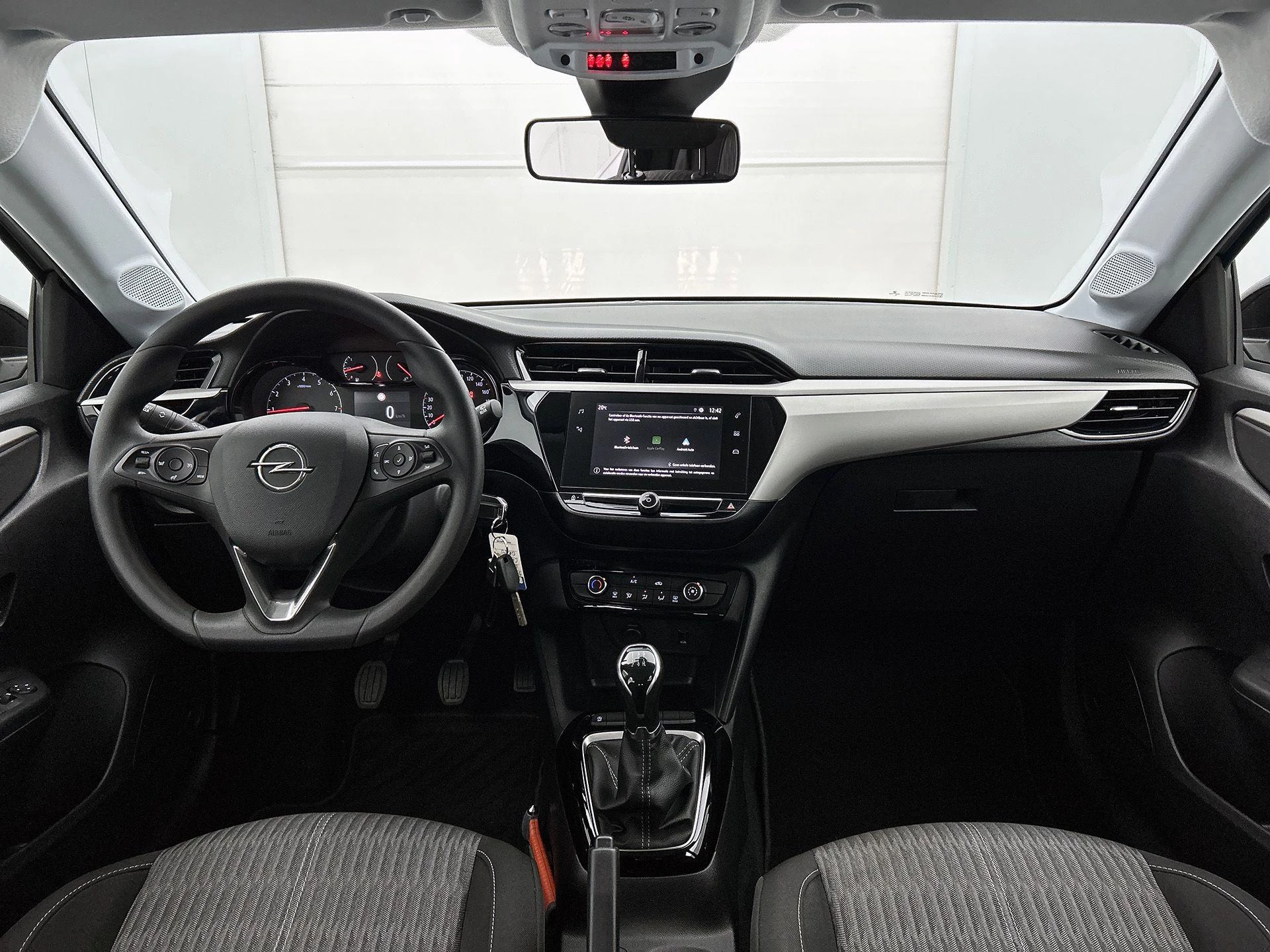Opel-Corsa-image-17