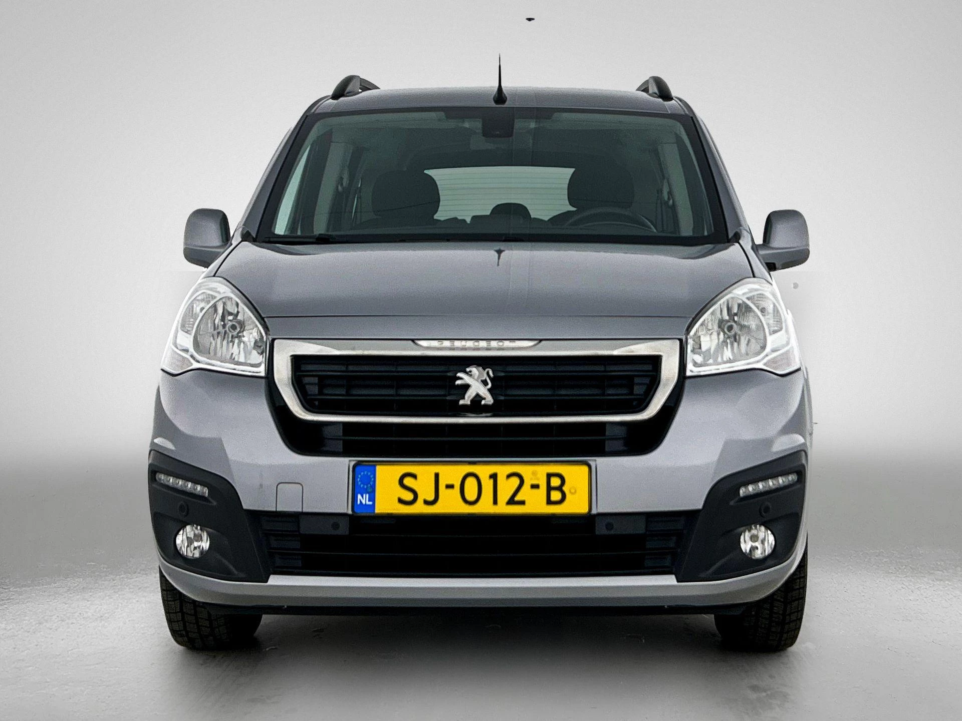 Peugeot e-Partner Tepee Electric Allure