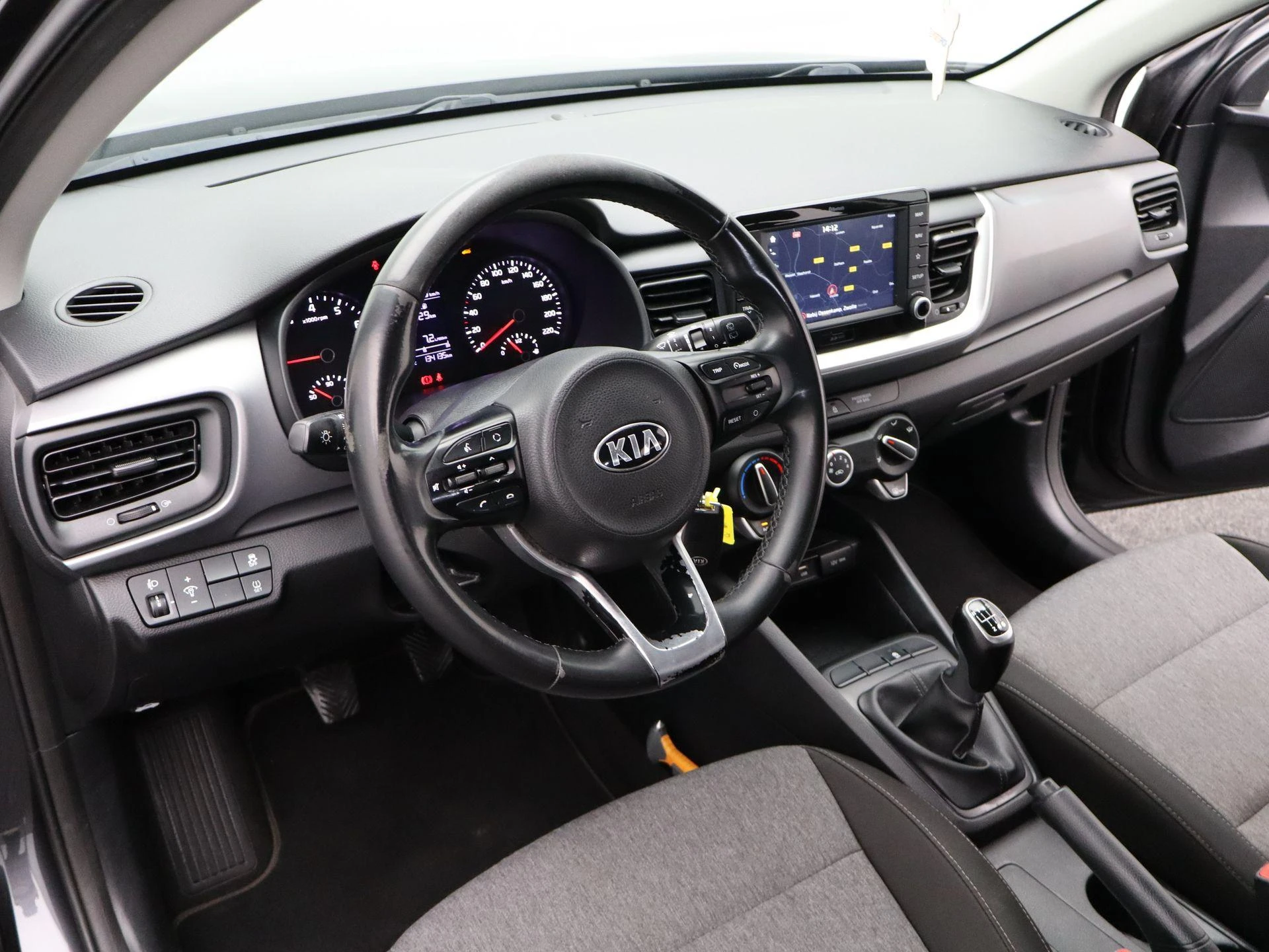 Kia-Stonic-image-28