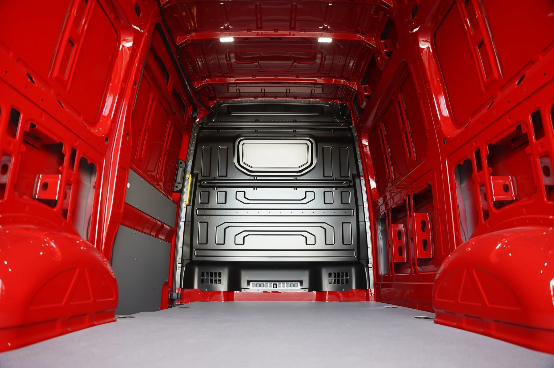 Volkswagen-Crafter-image-9