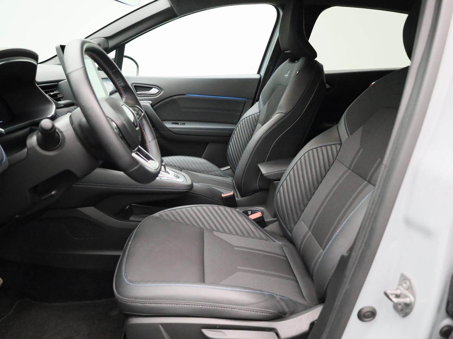 Renault-Captur-image-7