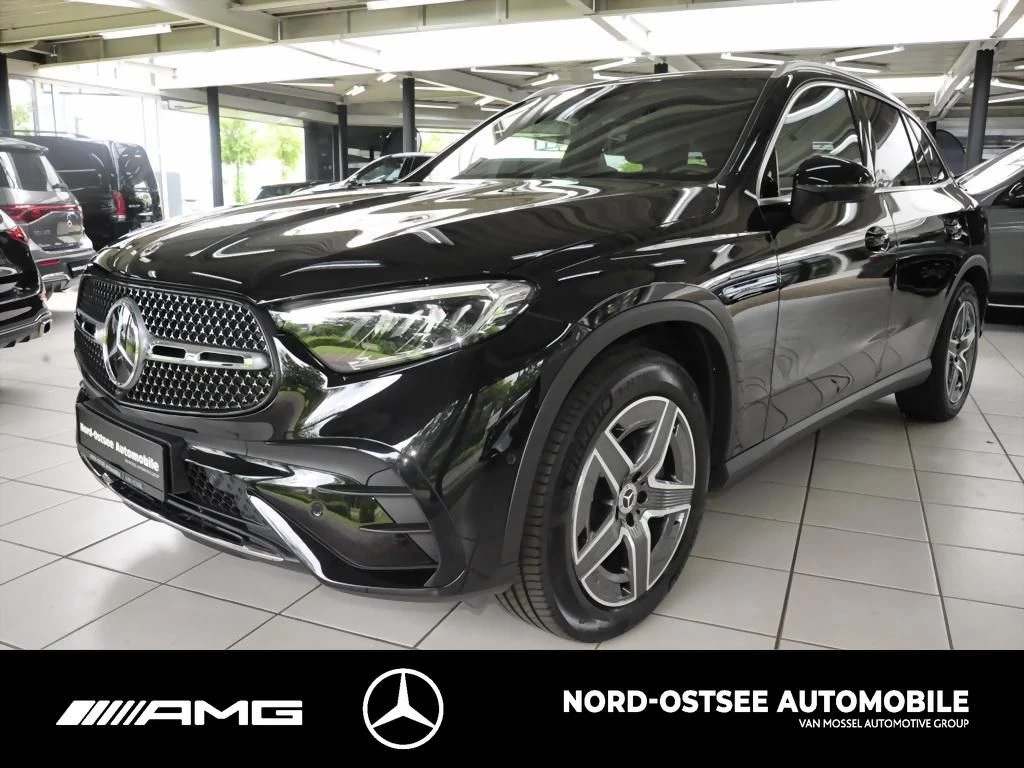 Mercedes-Benz GLC 300 d AMG 4M AHK DISTRONIC MBUX SHZ KEYLESS AMG LineX254 GLC 300 d AMG 4M AHK DISTRONIC MBUX SHZ KEYLESS AMG Line