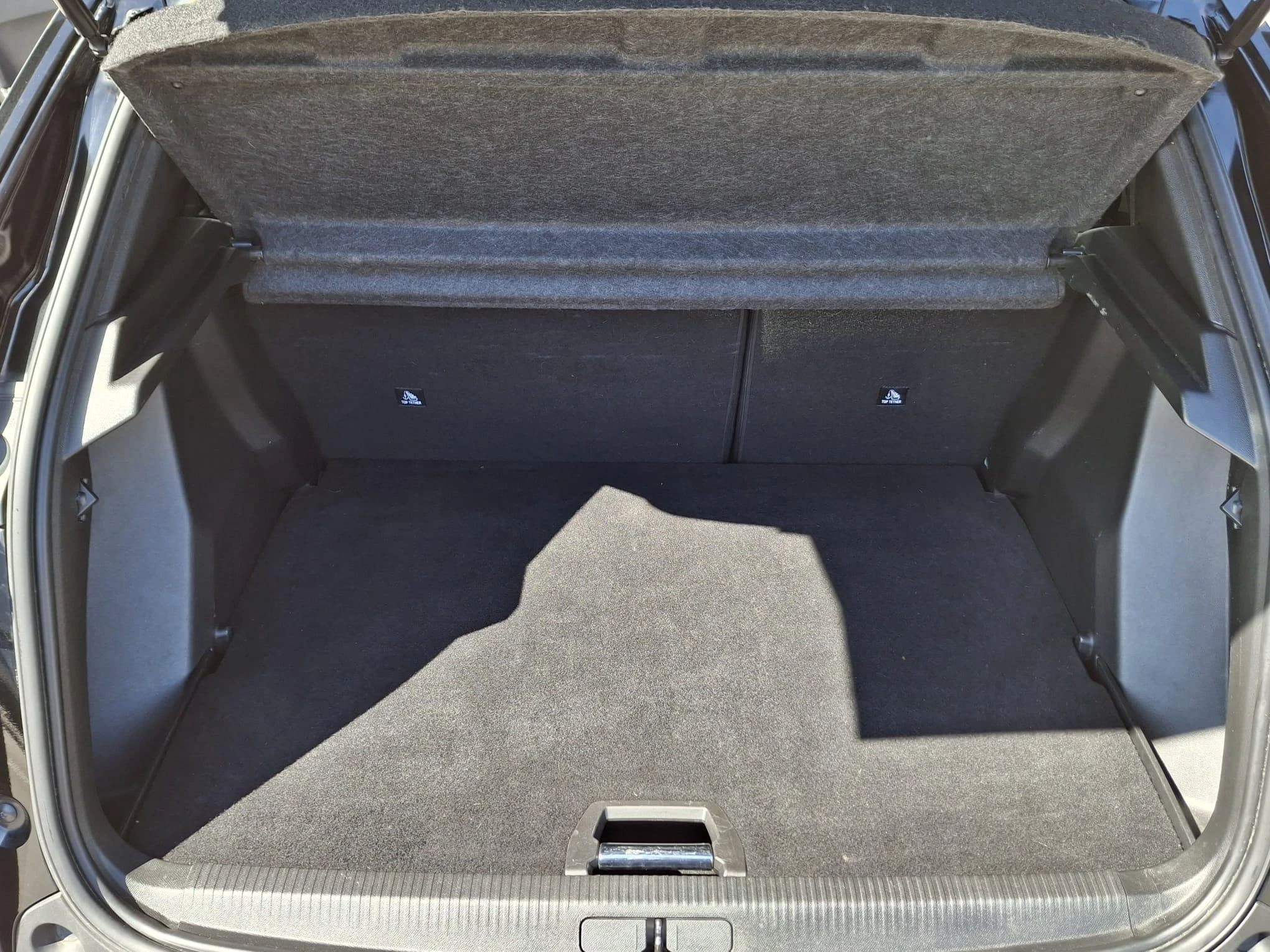 Peugeot-2008-image-18