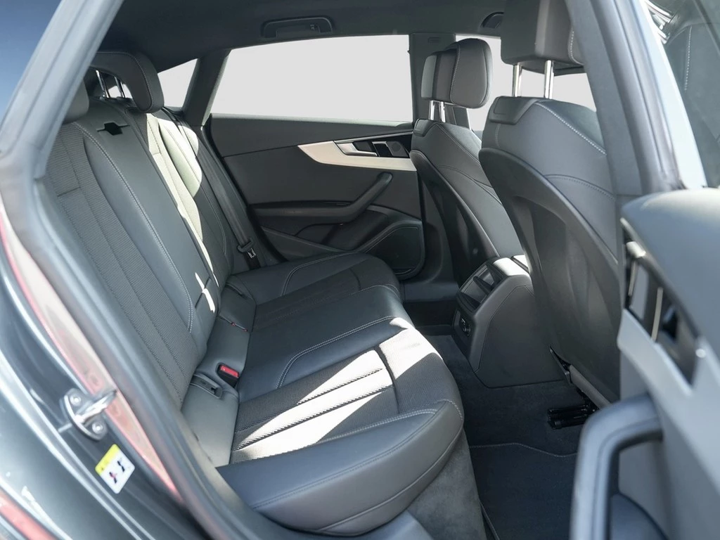 Audi A5 Sportback 40 TFSI S line competition+ Matrix
