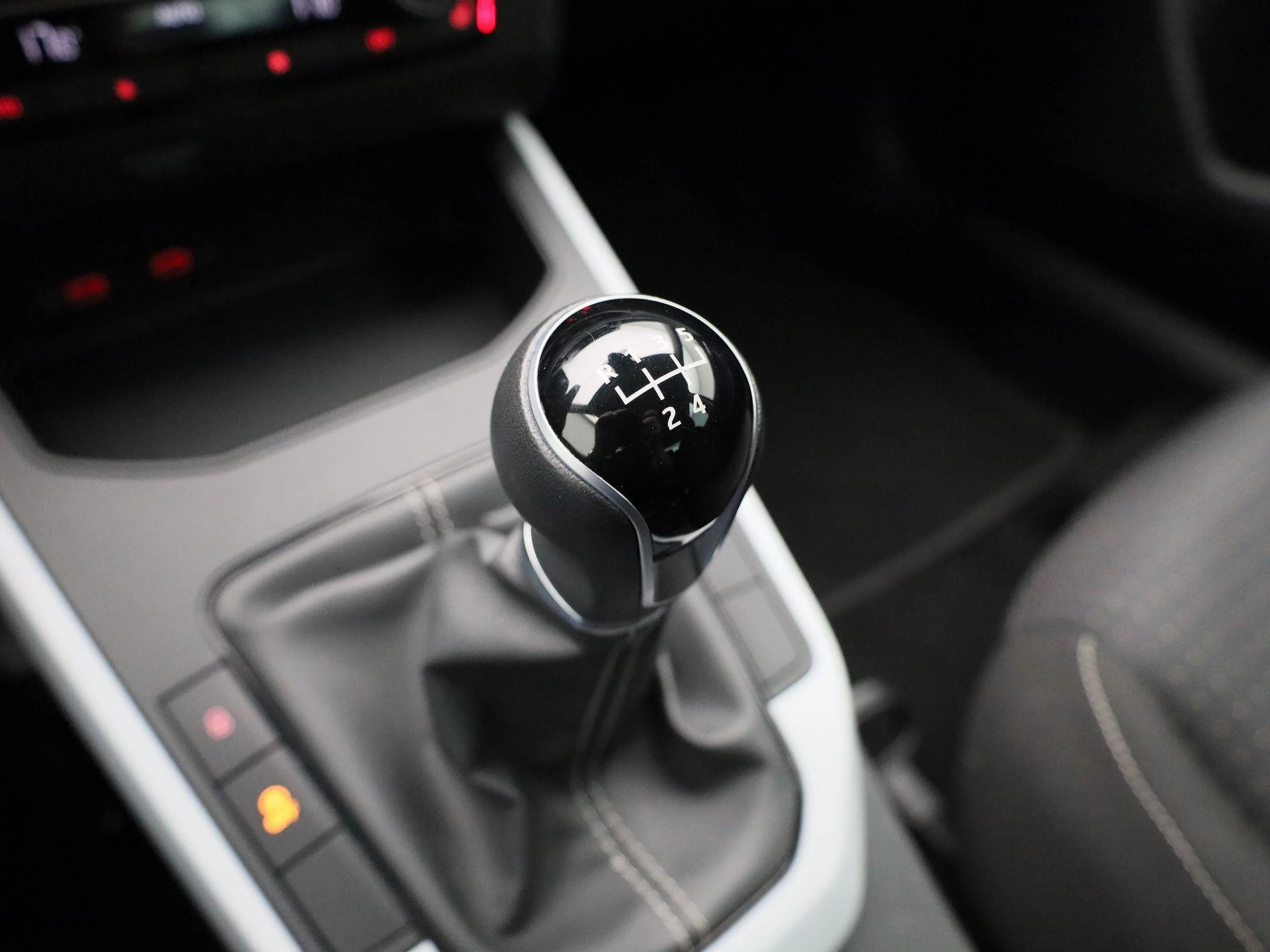 SEAT Arona 1.0 TSI Style Business Connect
