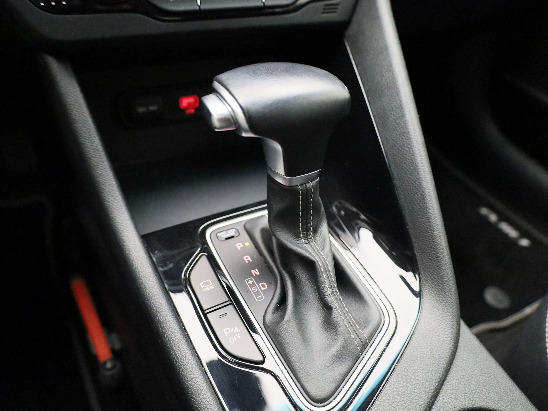 Kia-Niro-image-26