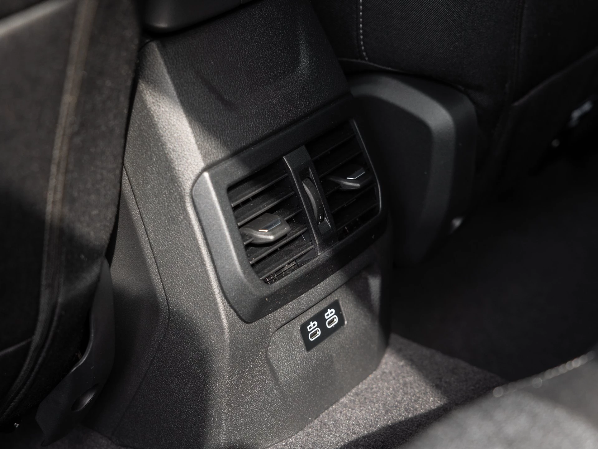 BMW-1er Reihe-image-16
