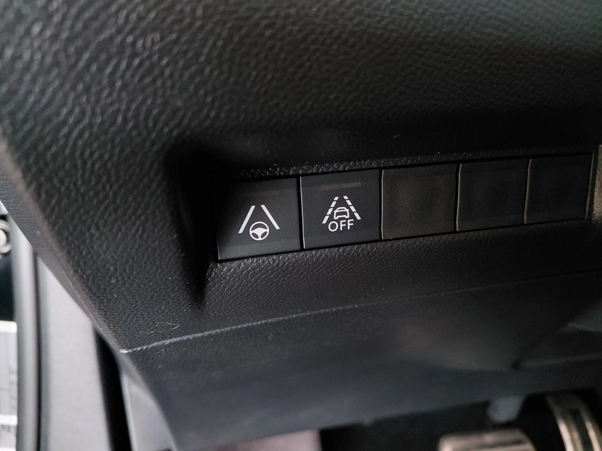Peugeot-2008-image-22
