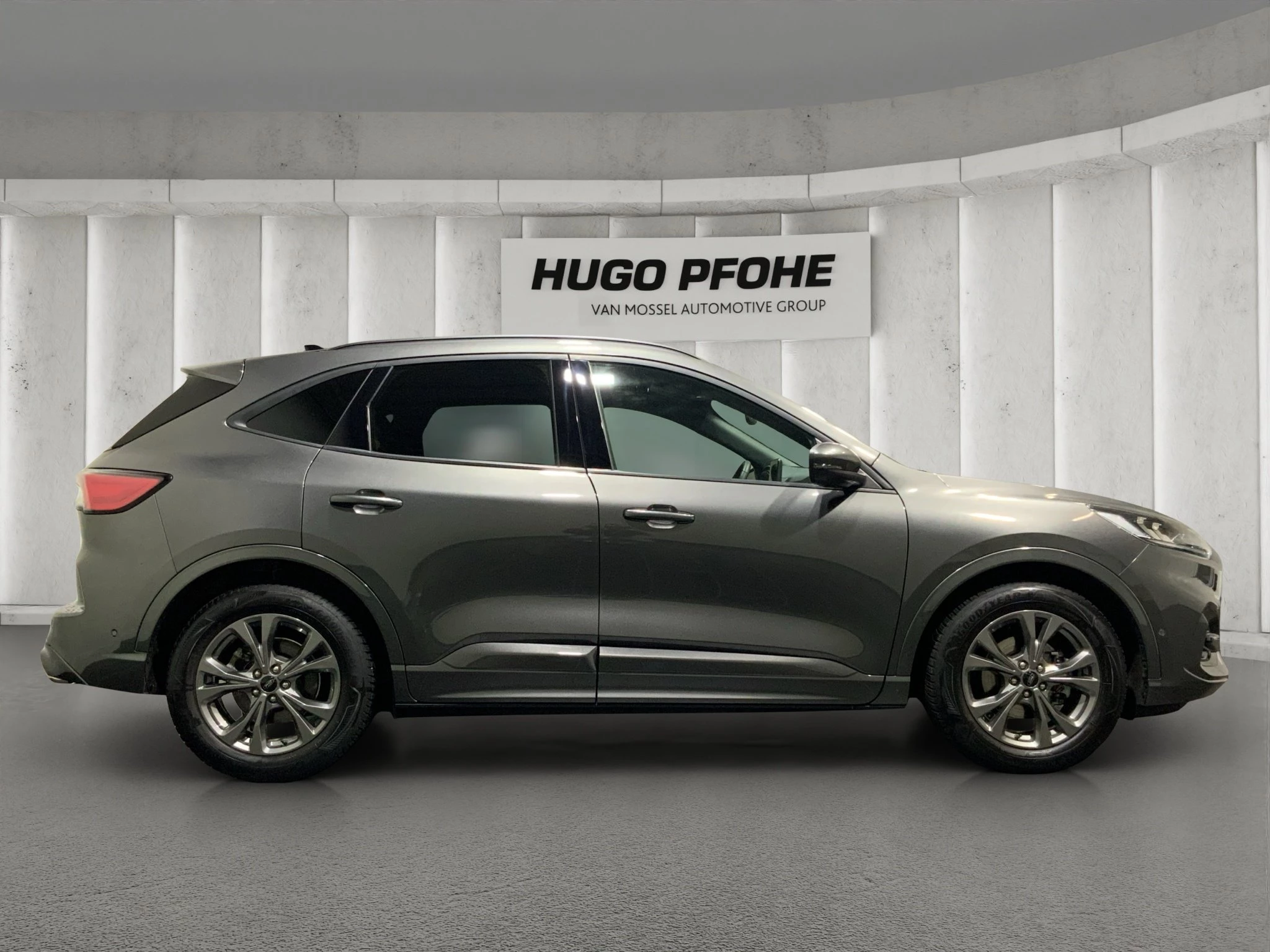 Ford Kuga ST-Line X*PANO*AHK*KAM*ACC*NAVI*SOUND-SYS.