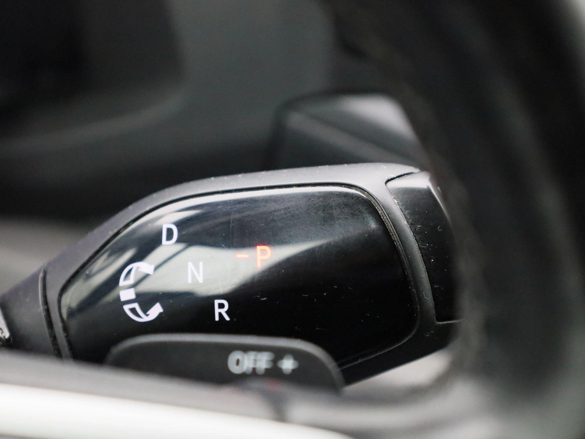 Volkswagen-Crafter-image-9