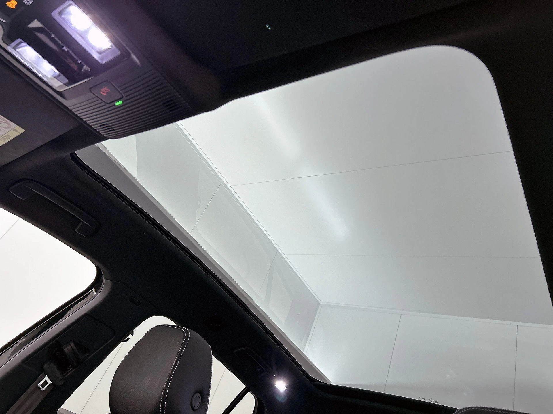 Volkswagen-ID.4-image-30