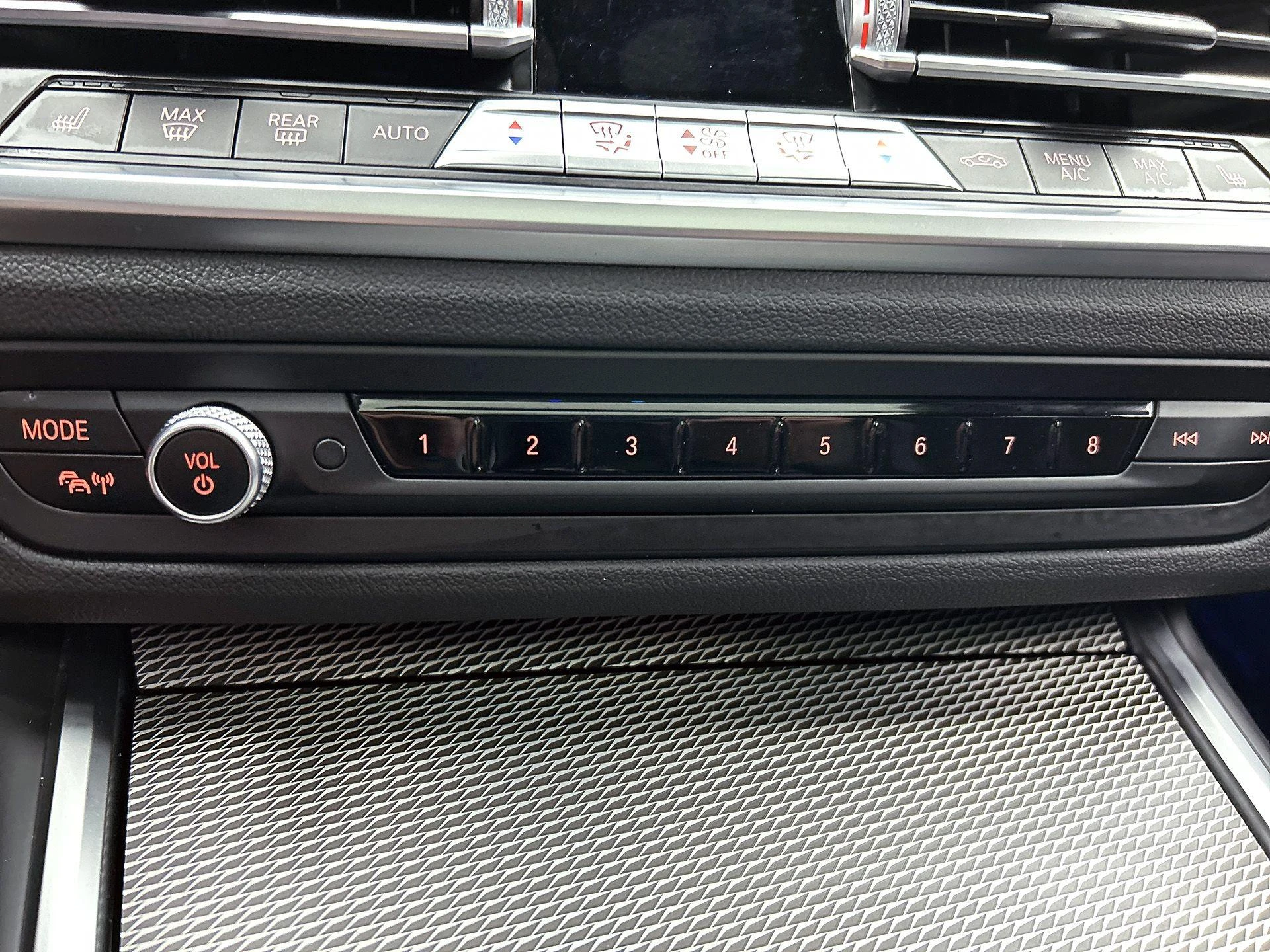 BMW 3 Serie Touring 330e High Executive