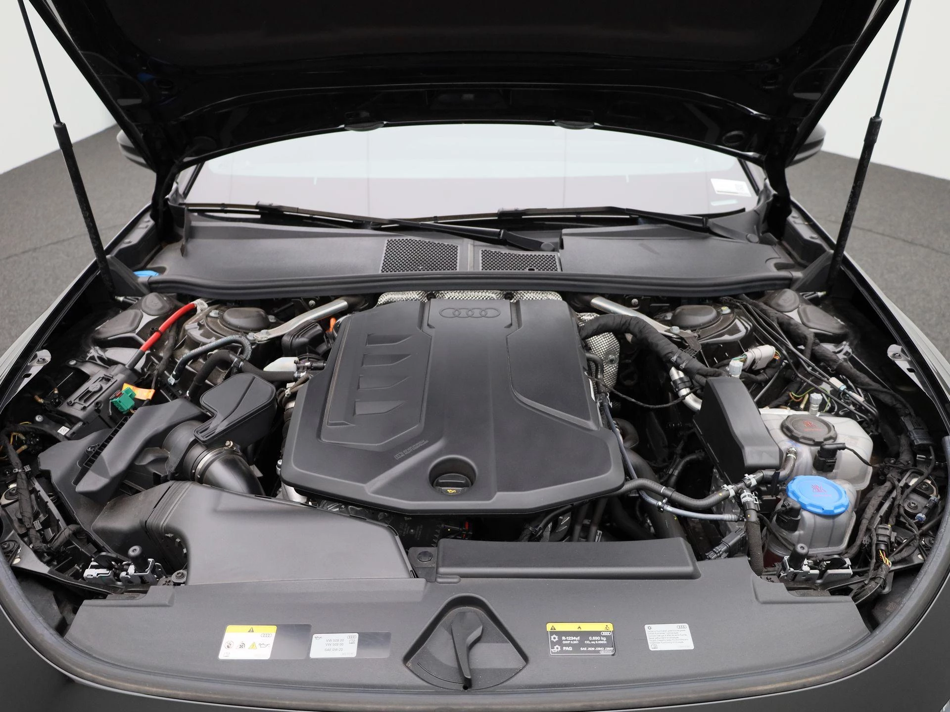 Audi A5 Avant 2.0 e-hybrid quattro S edition Competition