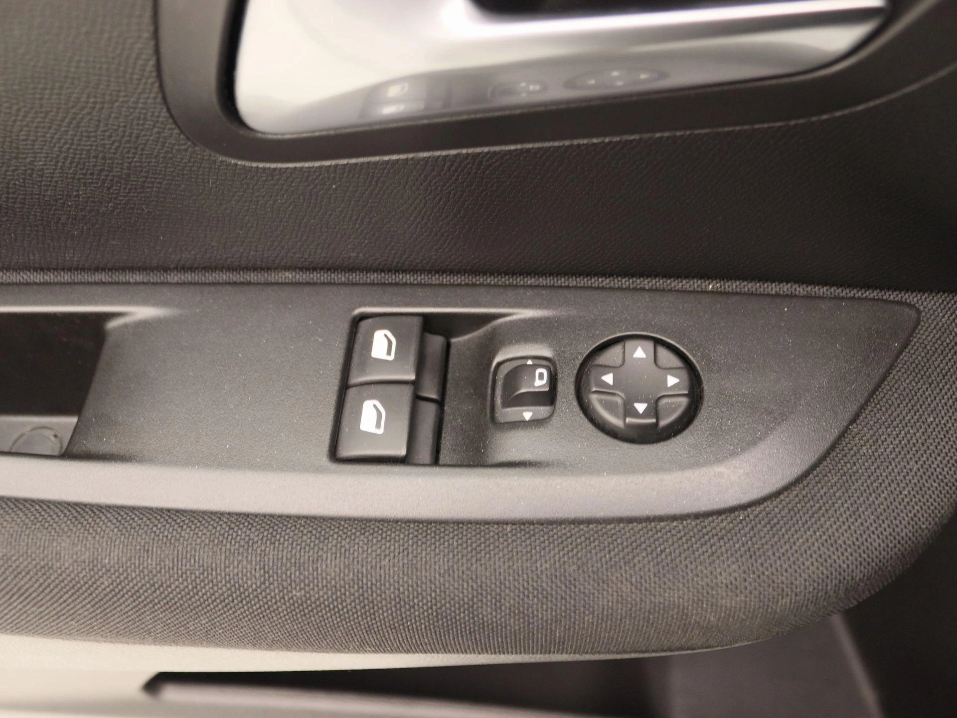 Peugeot e-208 EV Allure 50 kWh
