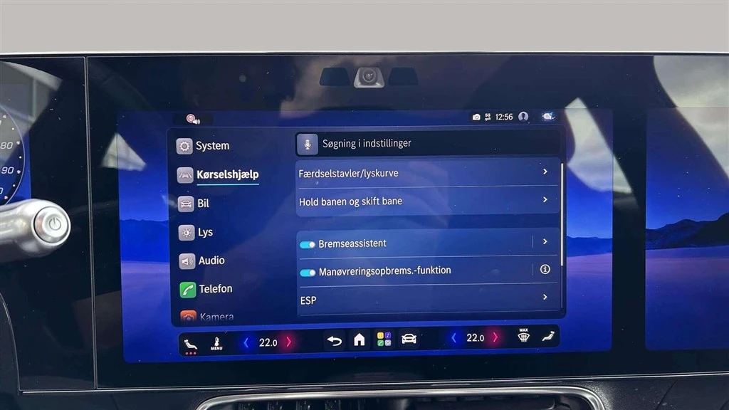 Mercedes-Benz-CLA-image-18
