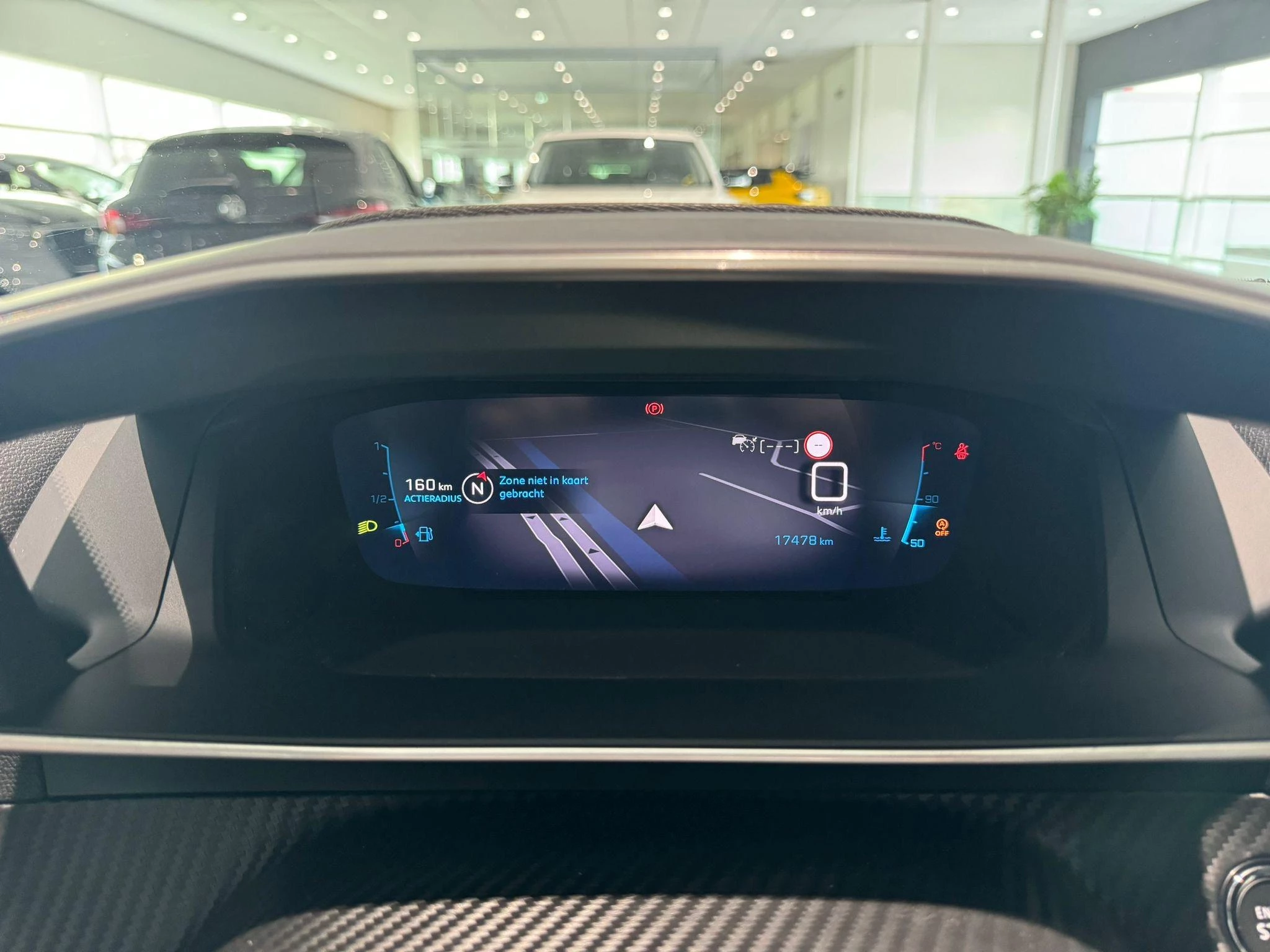 Peugeot-208-image-17