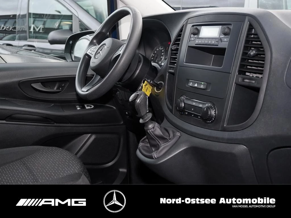 Mercedes-Benz-Vito-image-6
