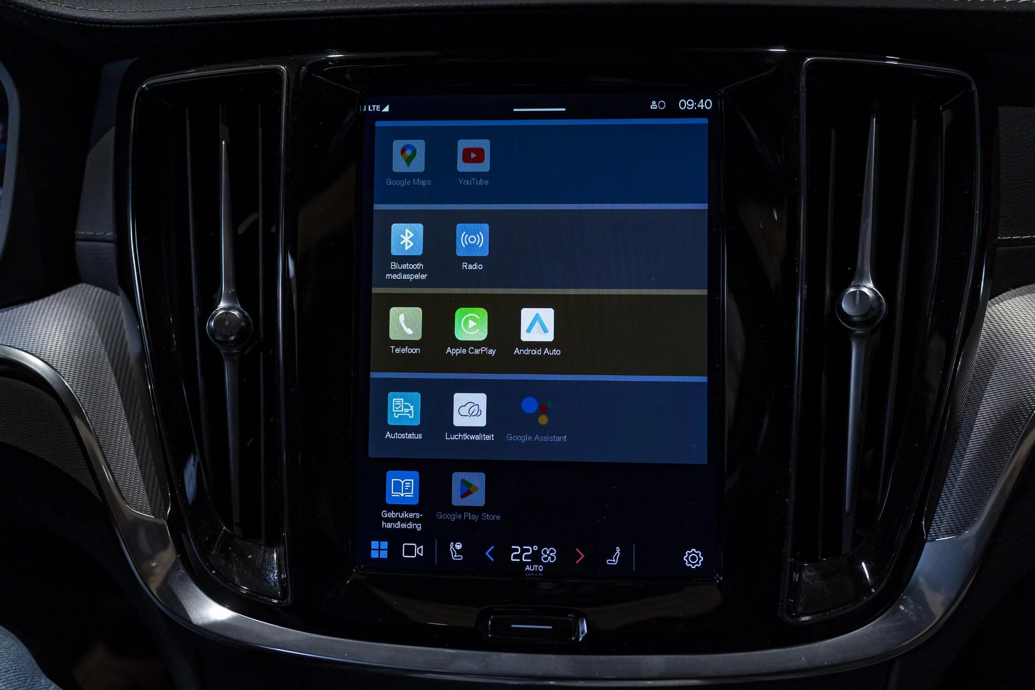 Volvo-S60-image-12