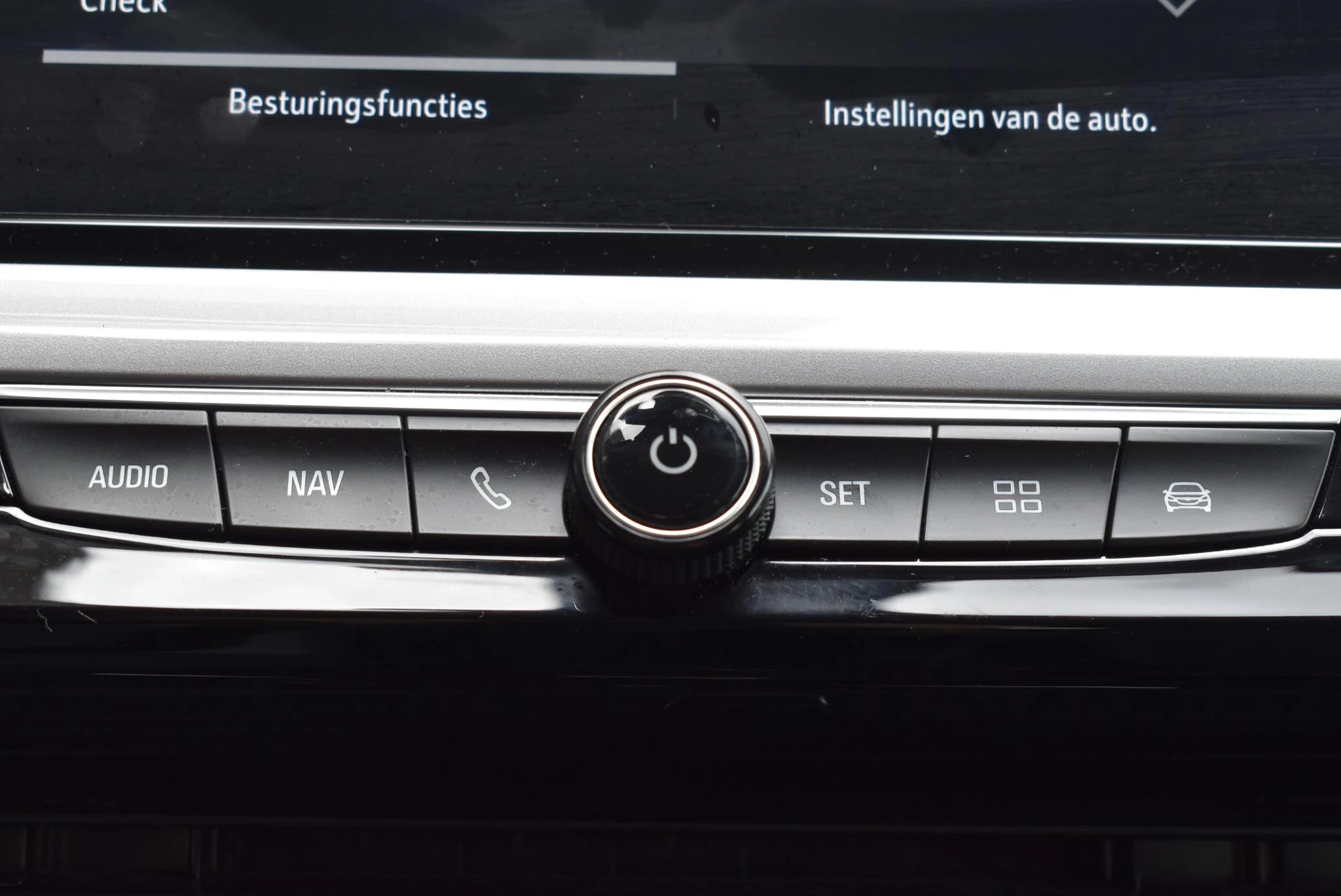 Opel-Grandland-image-28