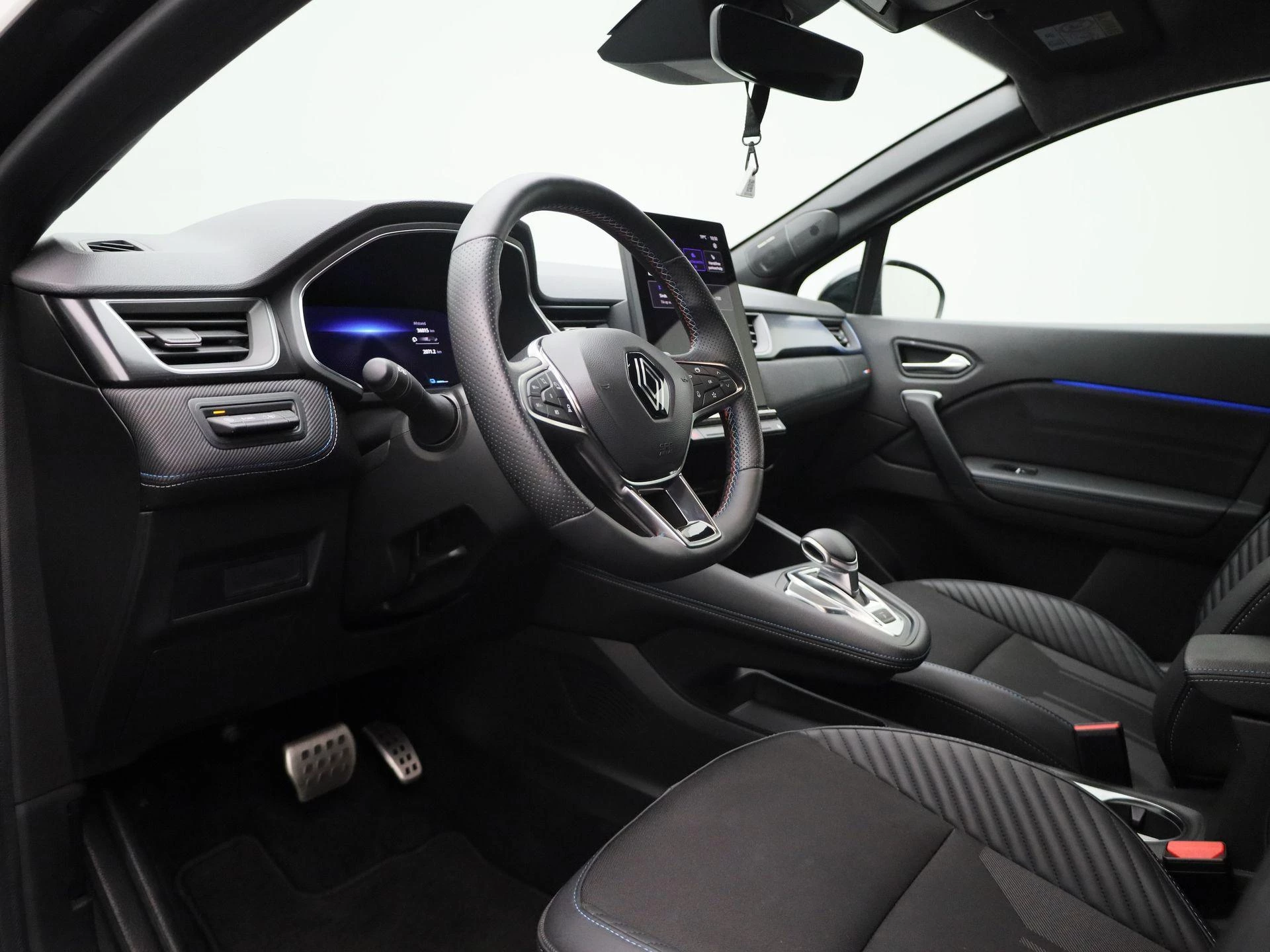 Renault-Captur-image-30