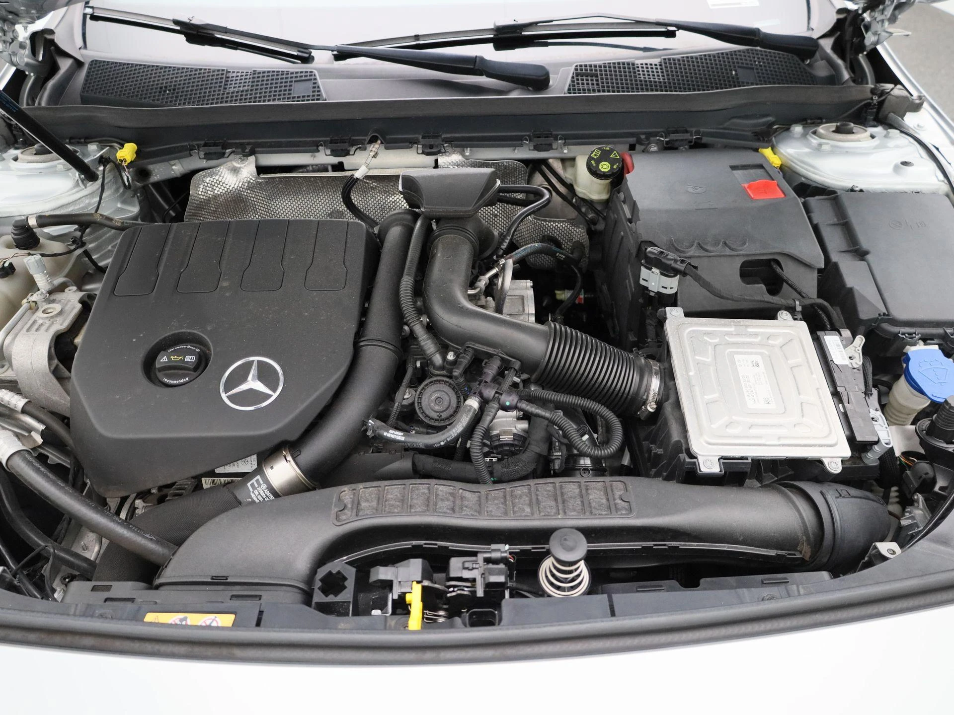 Mercedes-Benz-A-Klasse-image-36