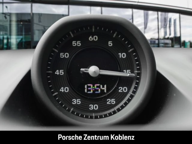 Porsche Cayenne Coupe Electric -
