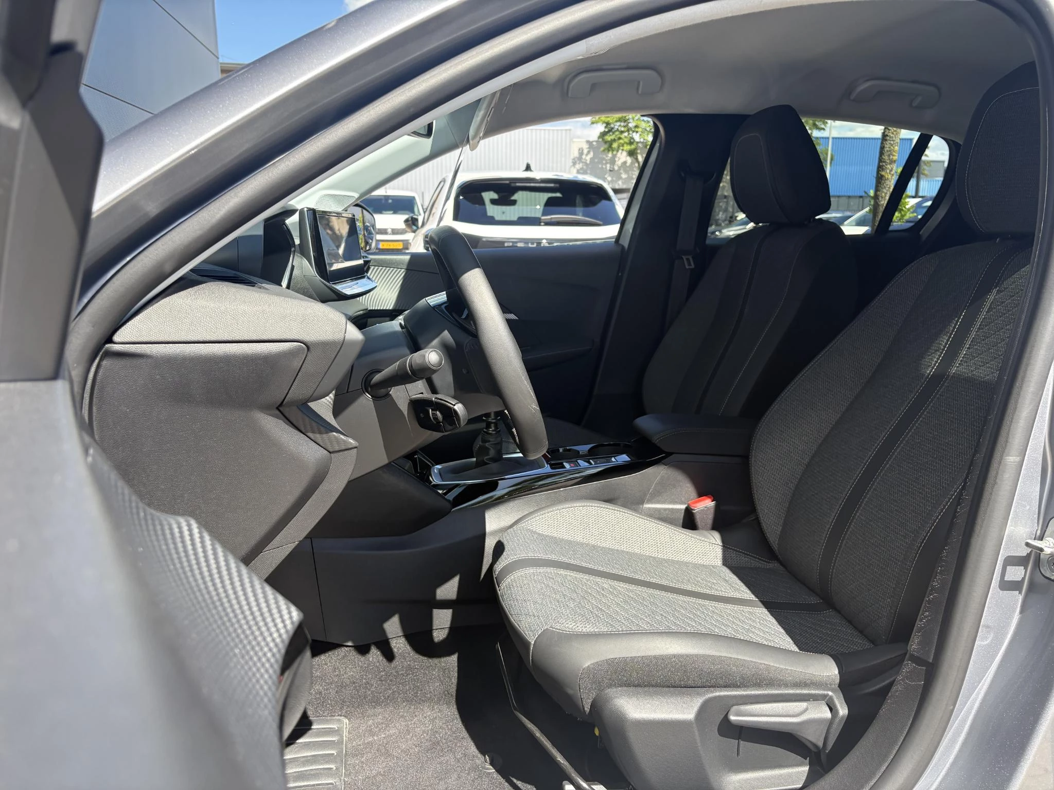 Peugeot 208 1.2 PureTech 100 Allure