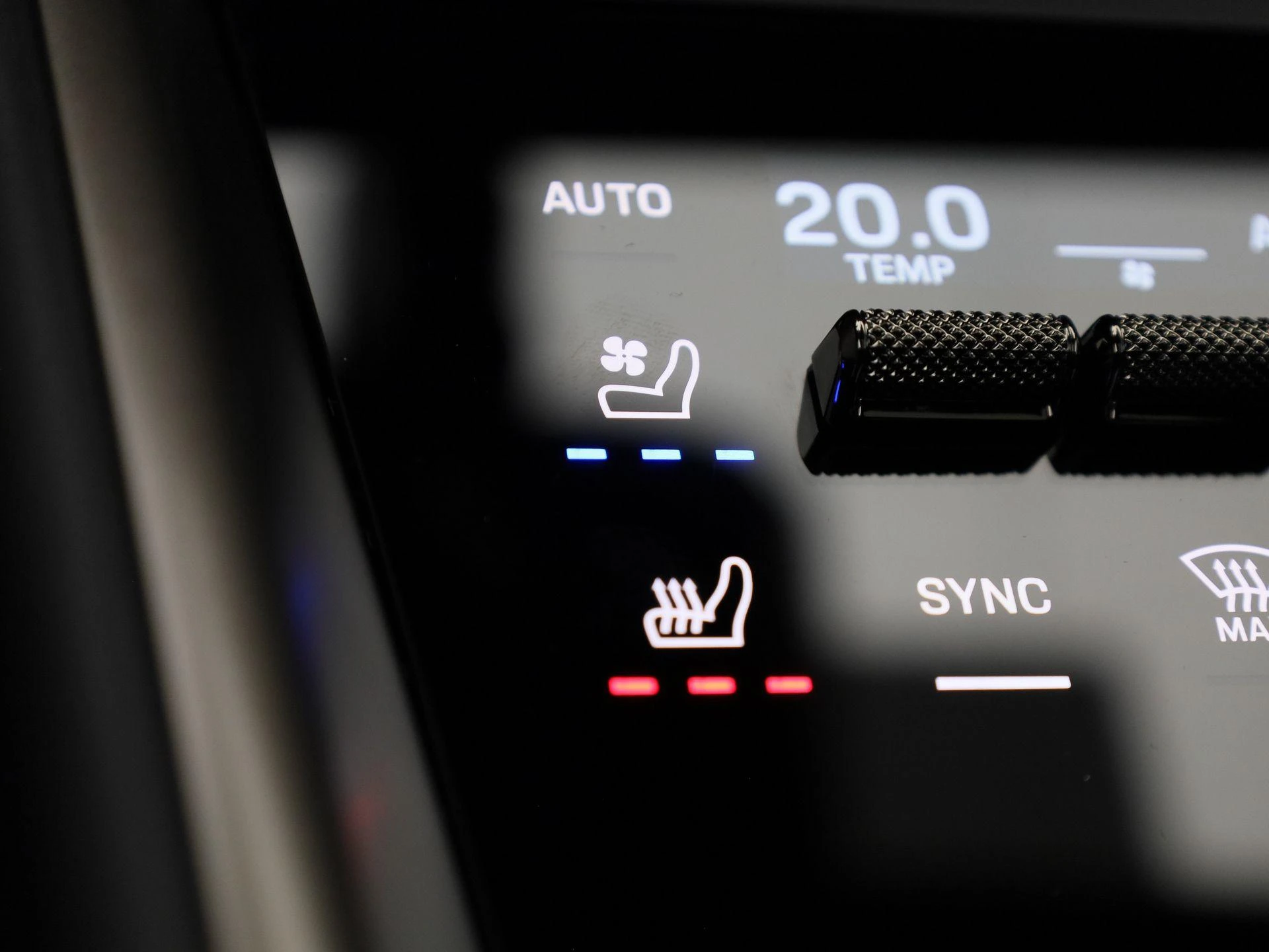 Porsche-Macan-image-19