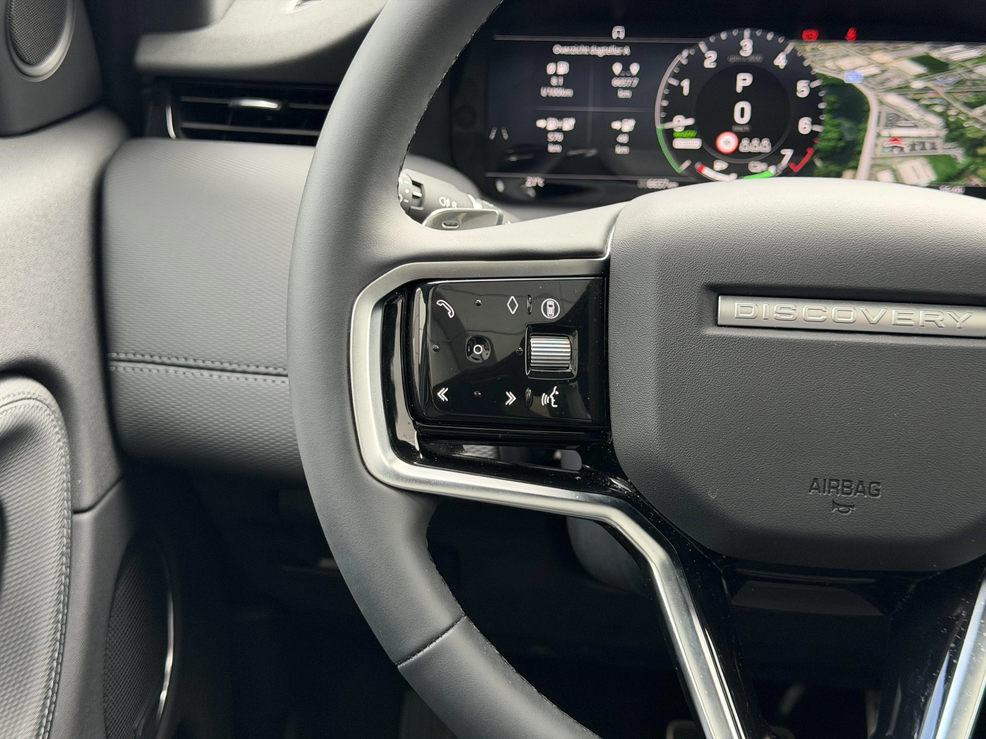 Land Rover Discovery Sport P270e Dynamic SE