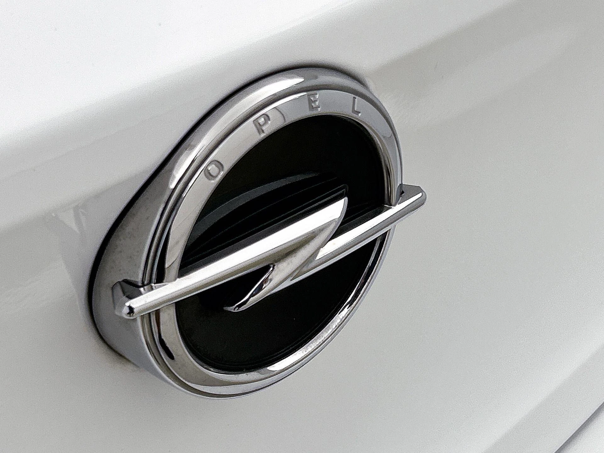 Opel-Corsa-image-12