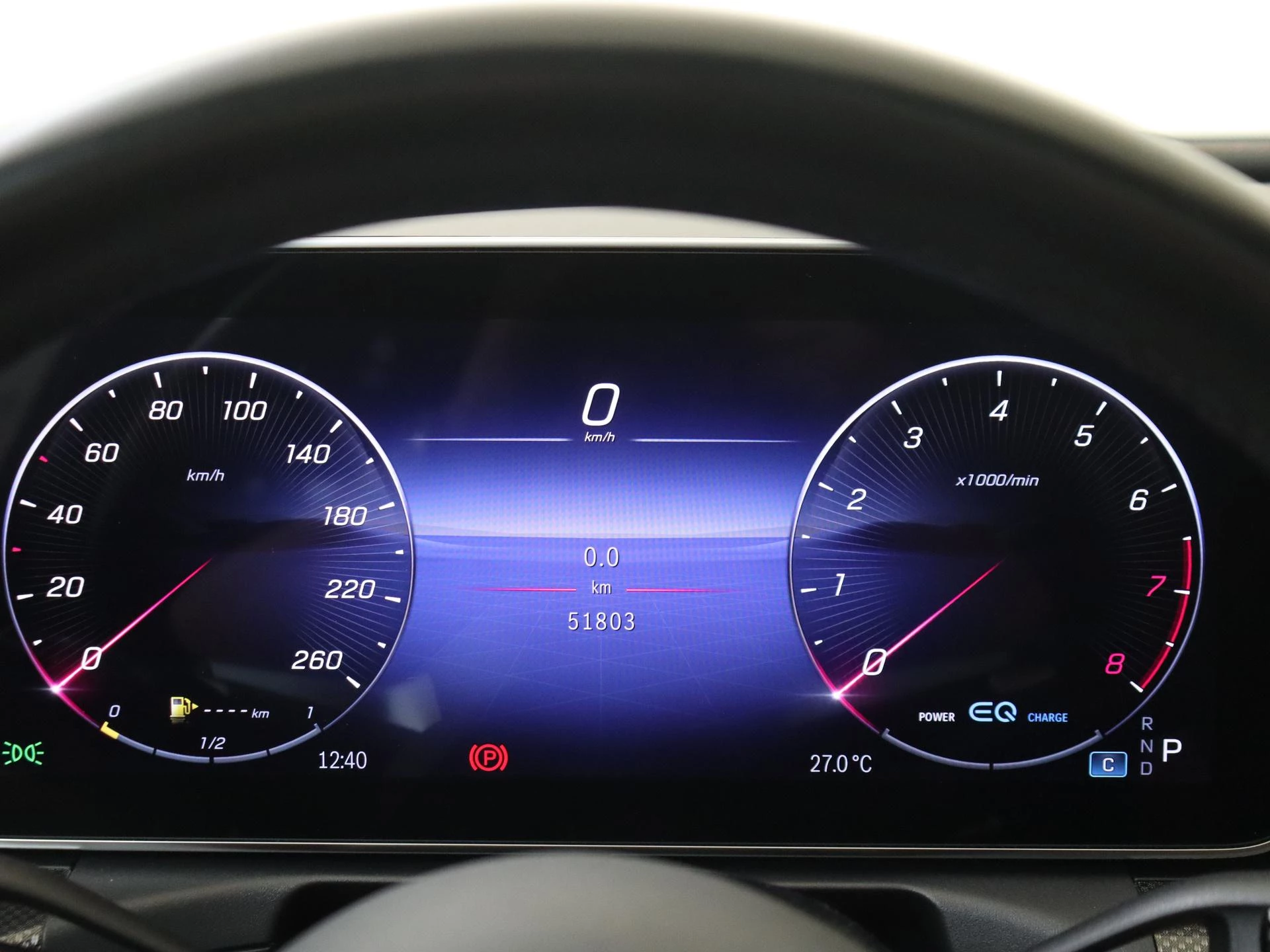 Mercedes-Benz-C-Klasse-image-11