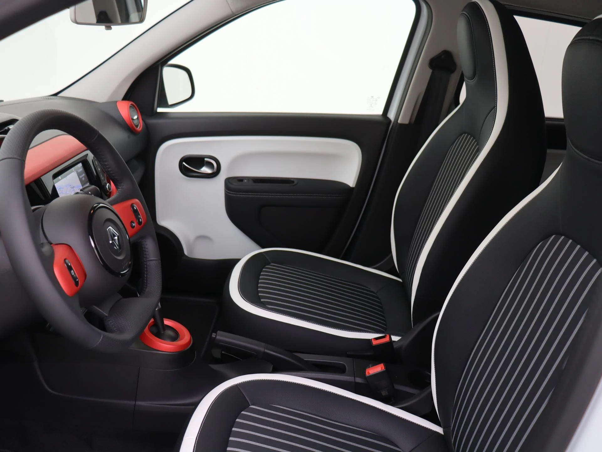Renault-Twingo-image-2