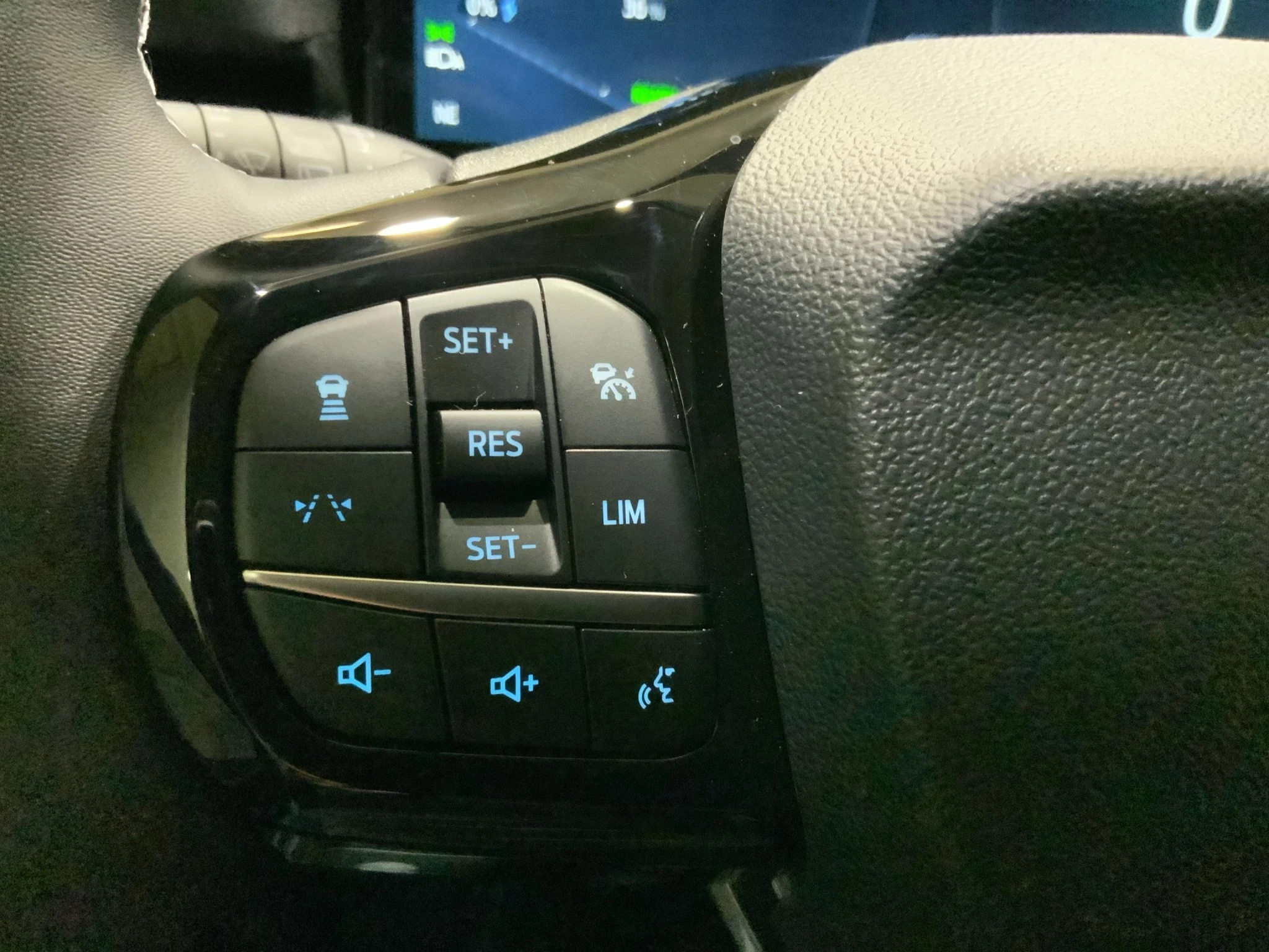 Ford-Puma Gen-E-image-18