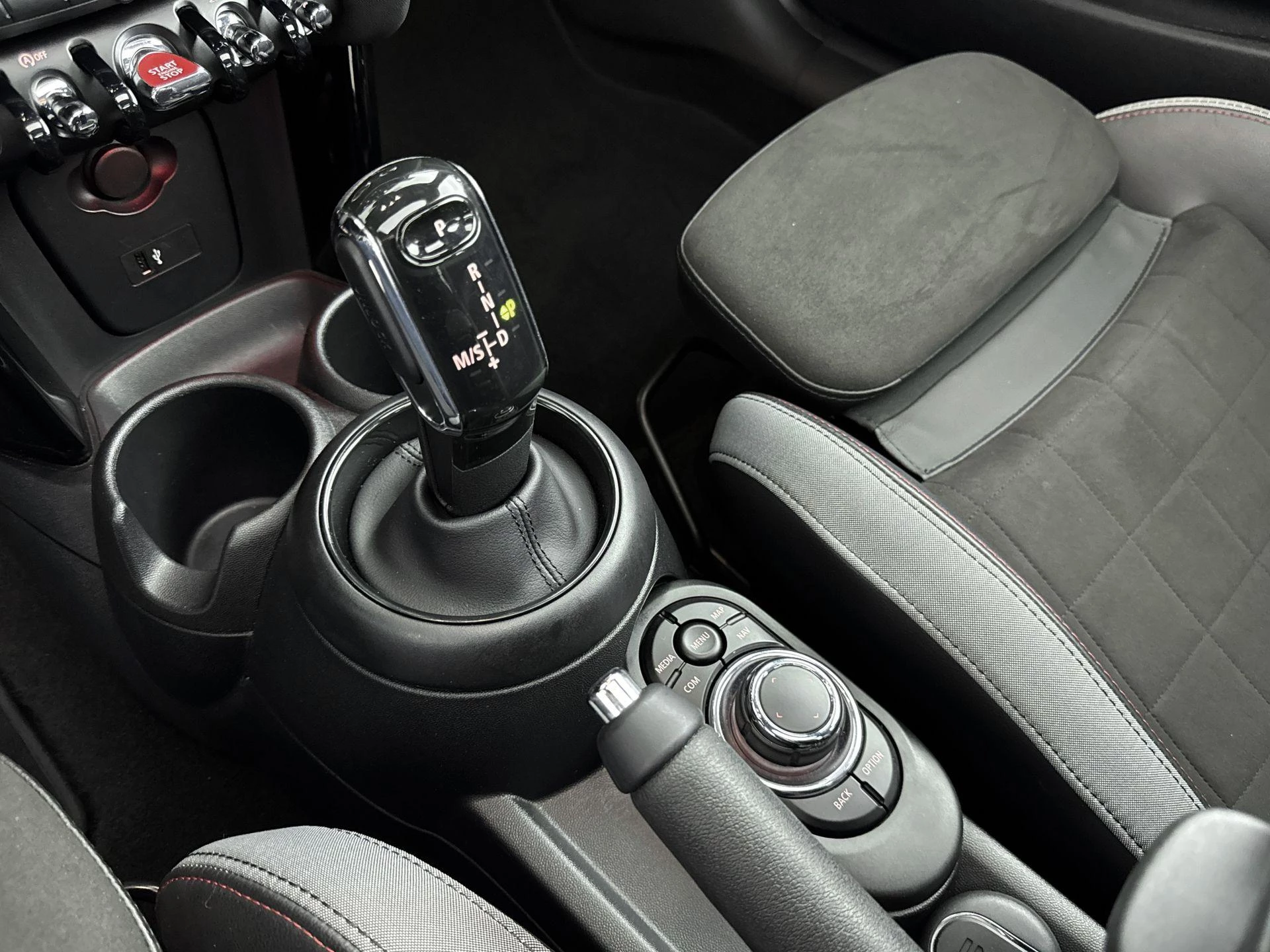MINI-Cooper S-image-15