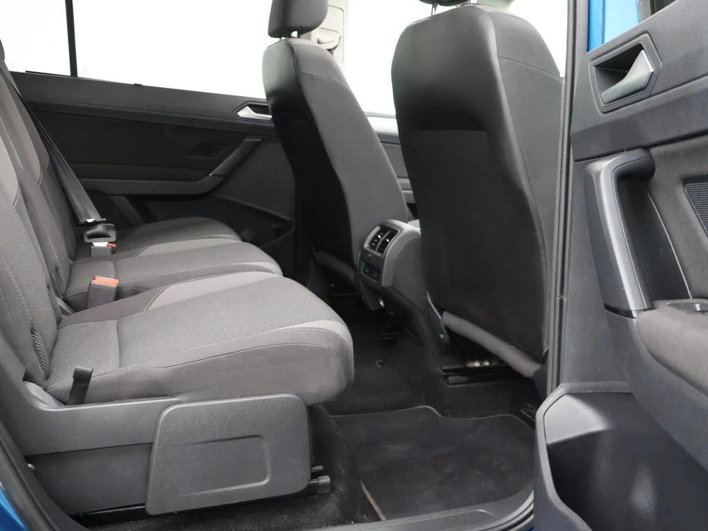 Volkswagen Touran Touran Trendline 1.5TSI 150PK *PANODAK*7 ZITPLAATSEN*CAMERA*ACC*PDC*APP-CONNECT*...*