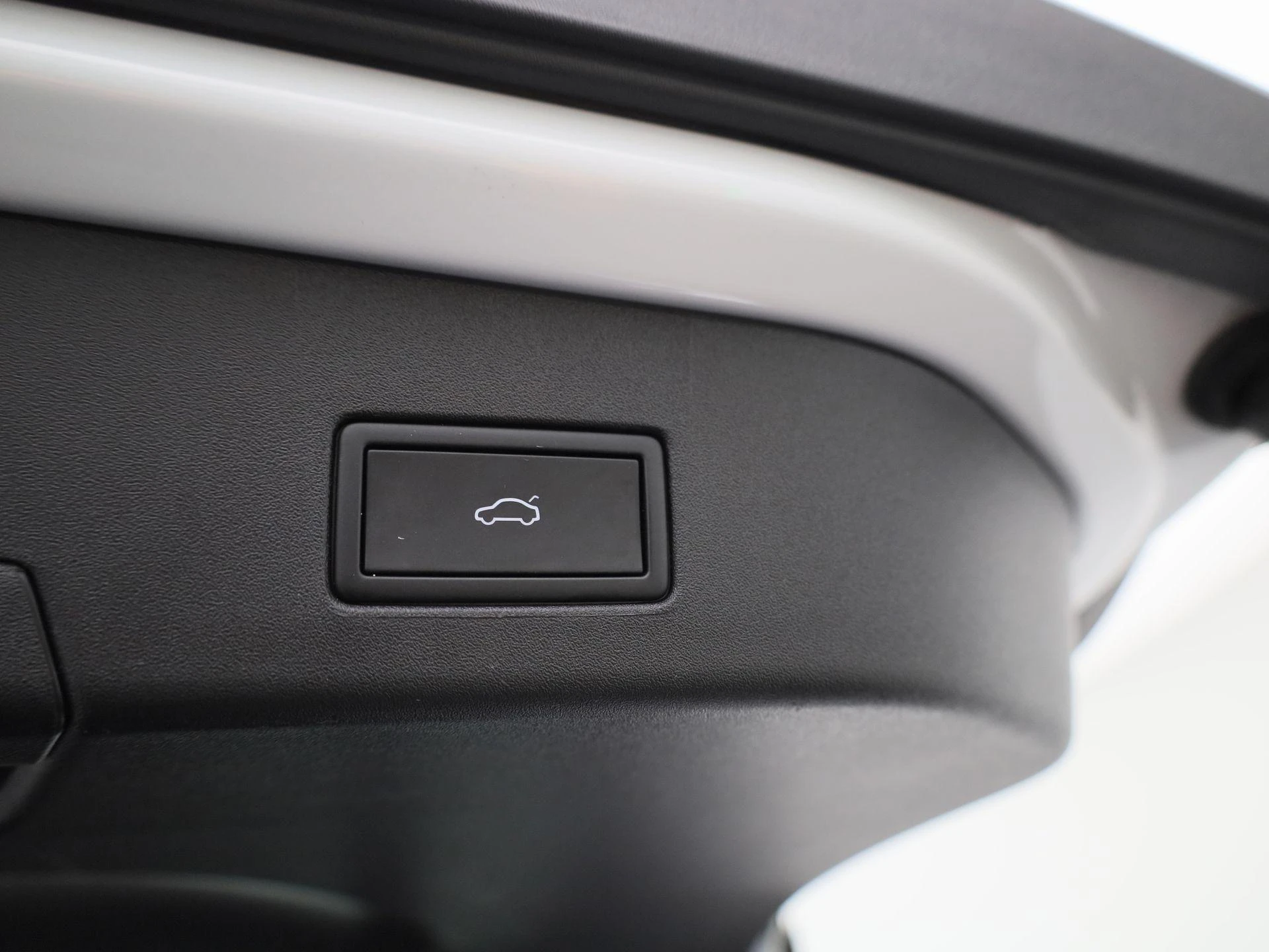 Volkswagen-ID.4-image-11