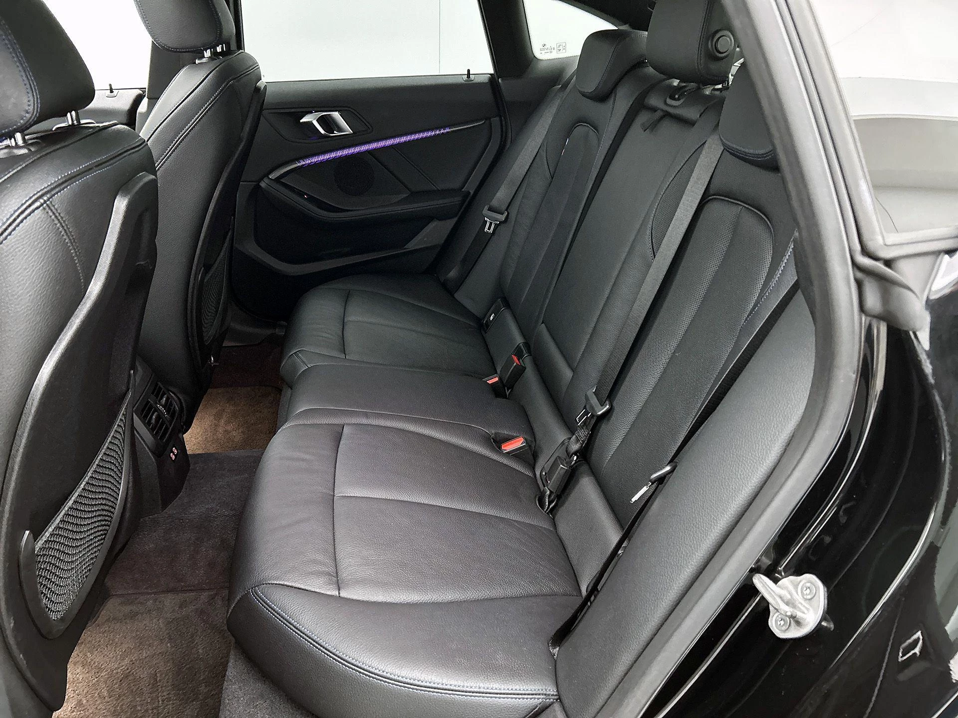 BMW-2 Serie-image-29