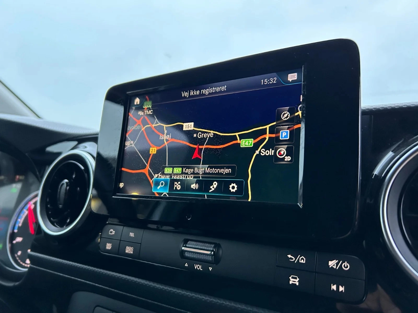 Mercedes-Benz-eCitan-image-10