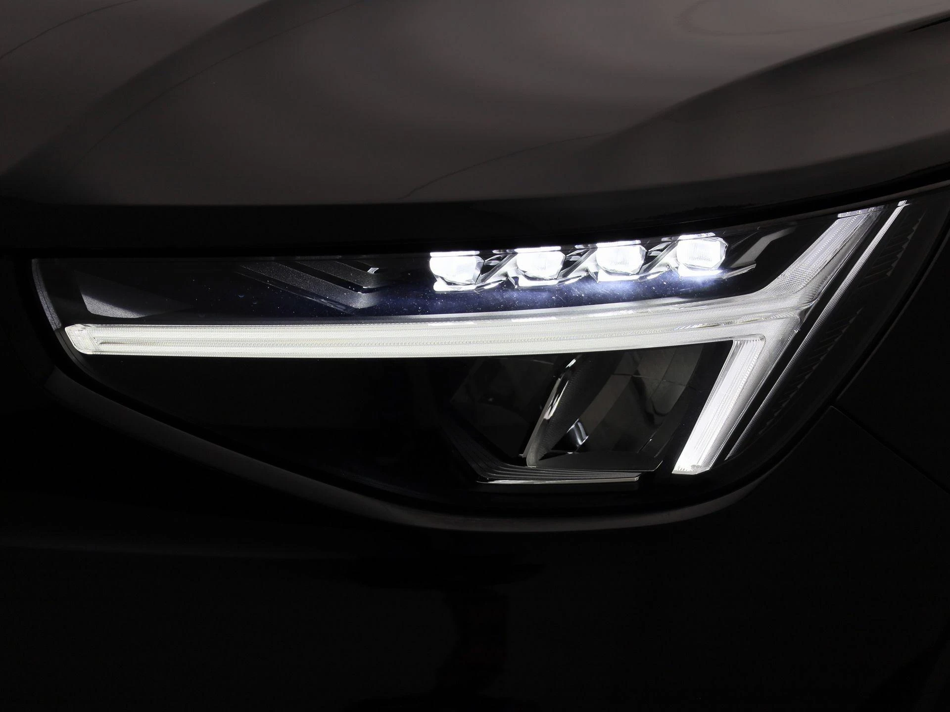 Volvo-XC40-image-15